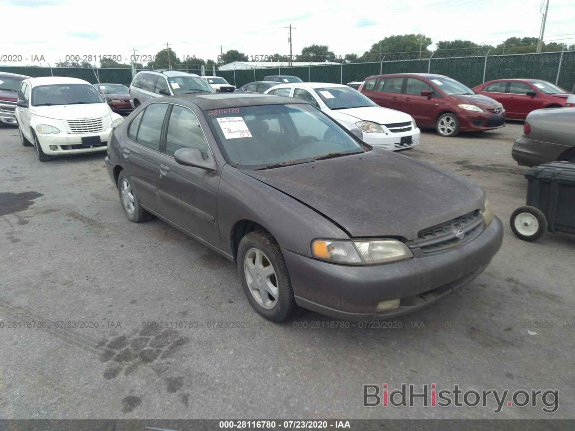 Photo 1N4DL01D7WC119638 - NISSAN ALTIMA 1998