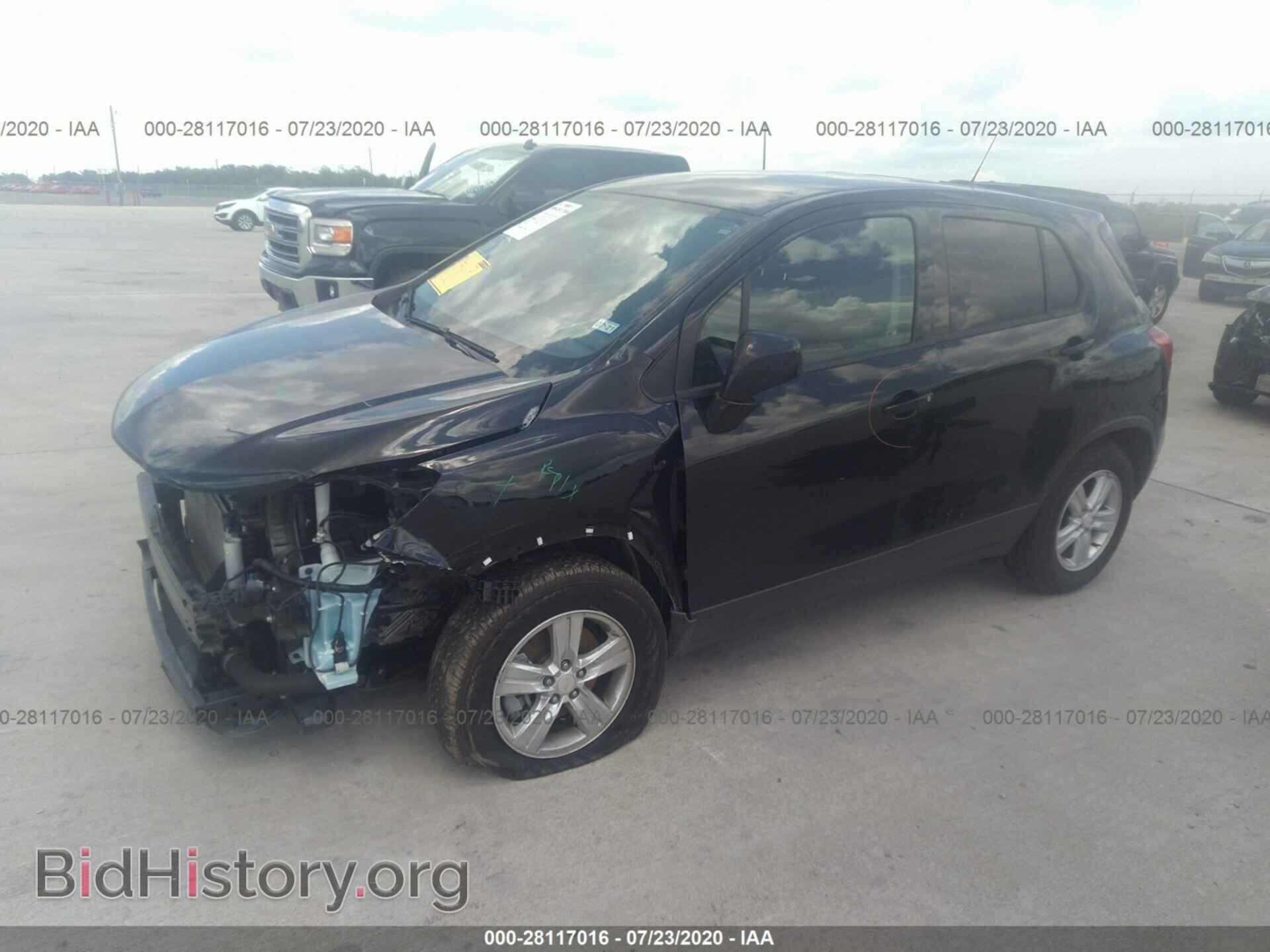 2019 CHEVROLET TRAX - VIN: 3GNCJKSB3KL263889 - Photo 2