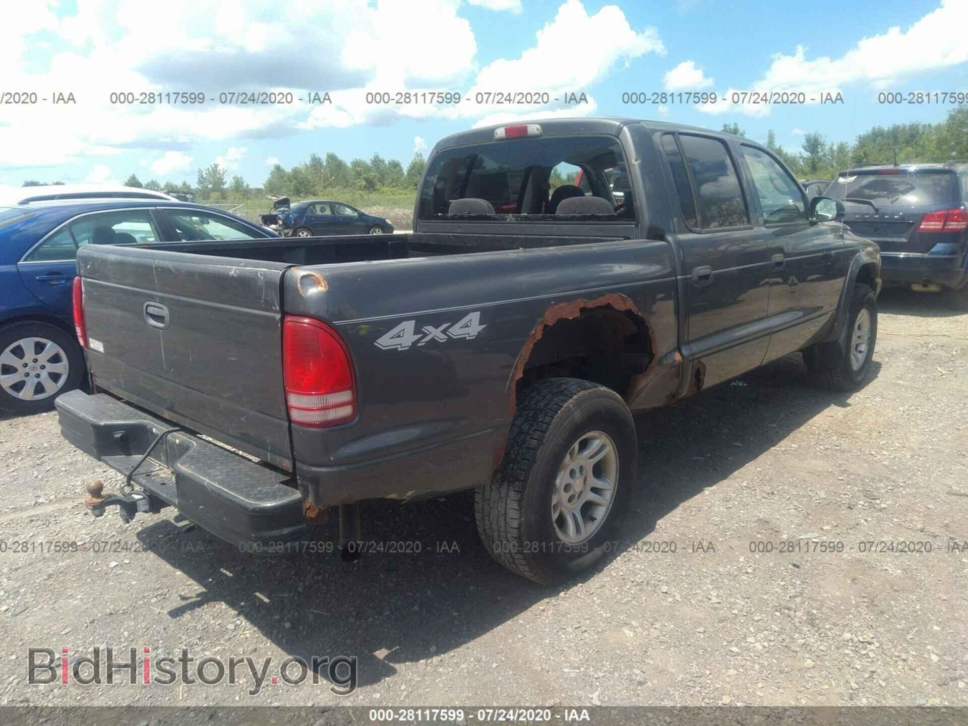 2004 DODGE DAKOTA - VIN: 1D7HG38N54S561780 - Фото 4