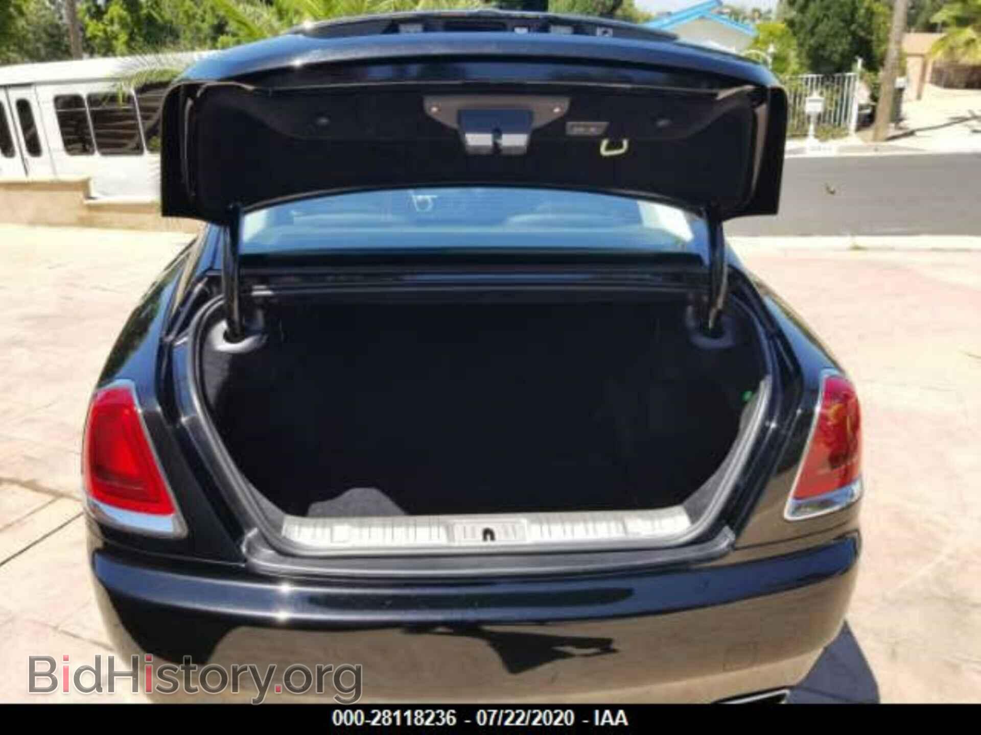 2015 ROLLS-ROYCE WRAITH - VIN: SCA665C58FUX85406 - Photo 6