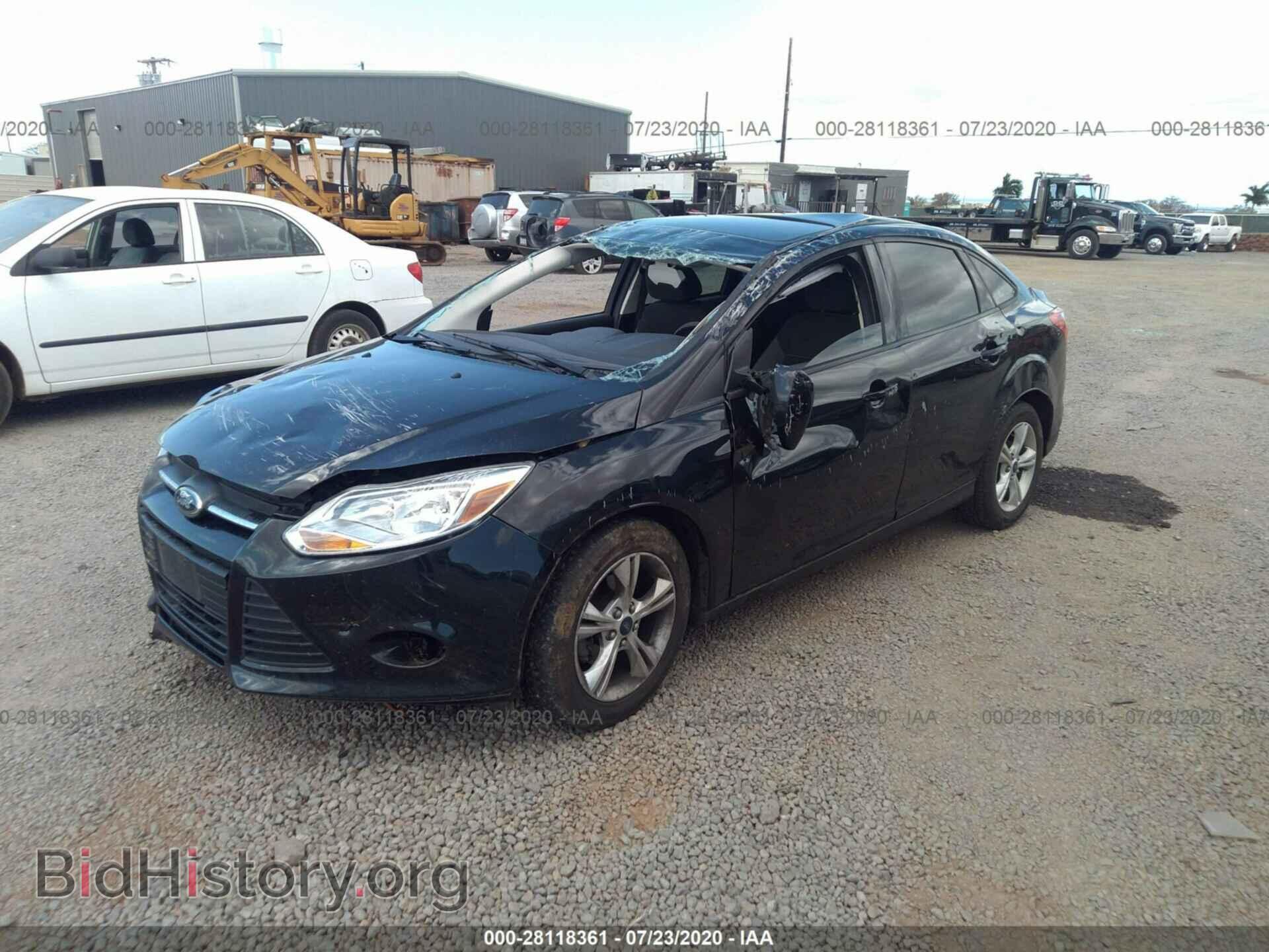 2013 FORD FOCUS - VIN: 1FADP3F22DL159085 - Photo 2