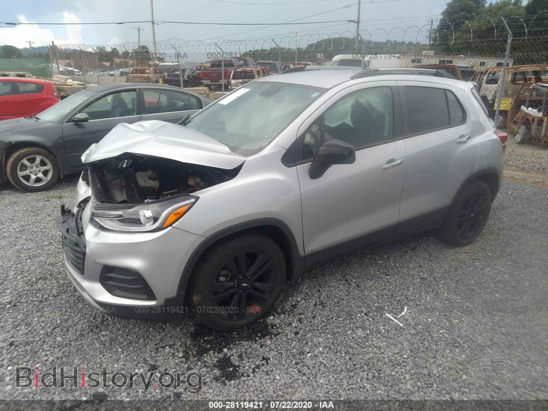 2019 CHEVROLET TRAX - VIN: 3GNCJLSBXKL167716 - Фото 2