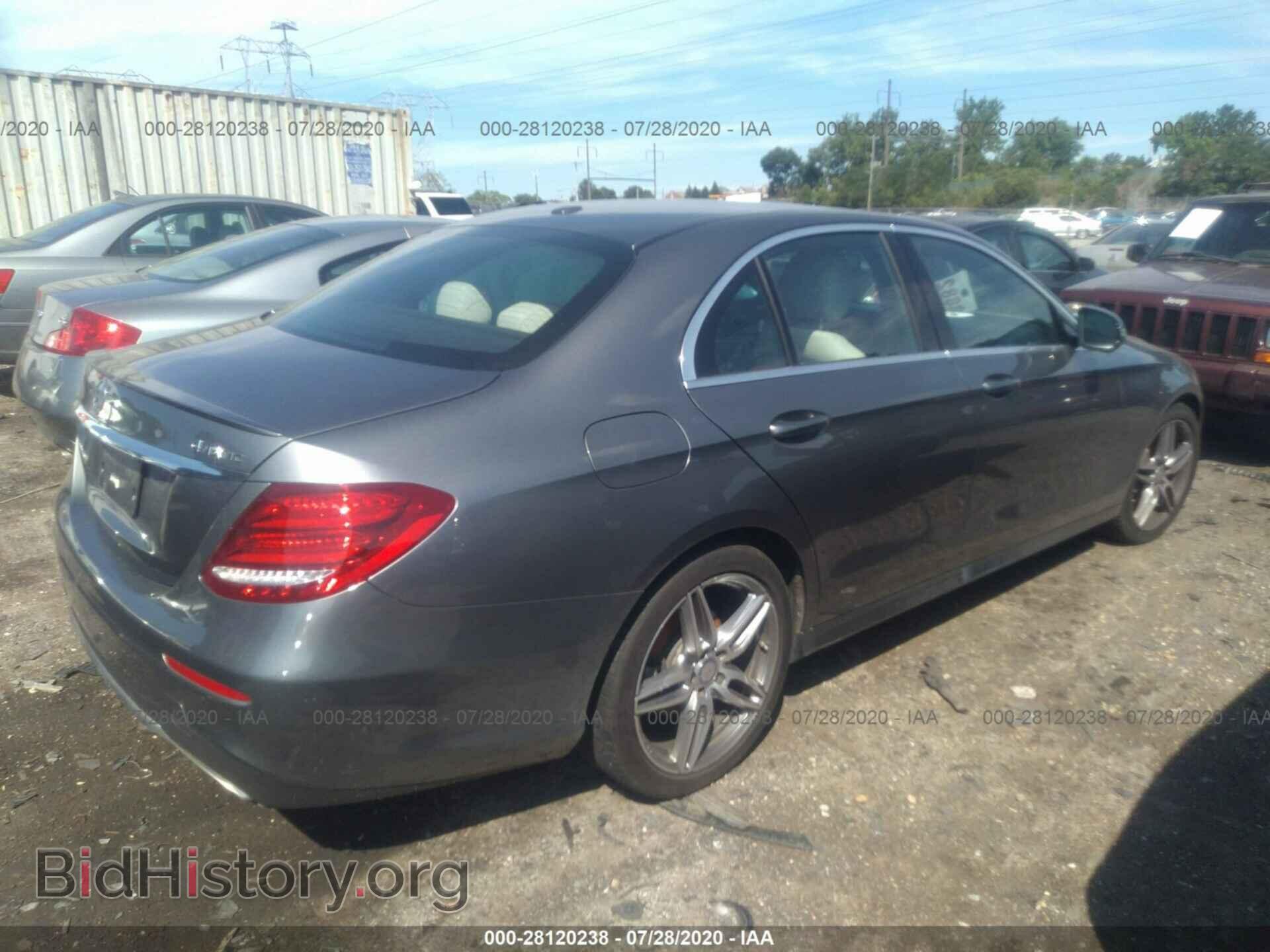 2017 MERCEDES-BENZ E-CLASS - VIN: WDDZF4KB1HA109221 - Фото 4