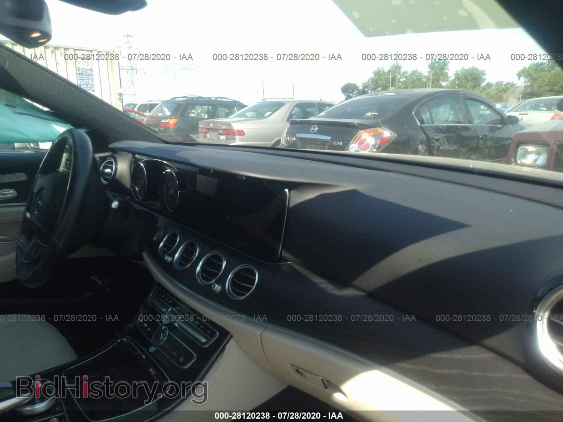 2017 MERCEDES-BENZ E-CLASS - VIN: WDDZF4KB1HA109221 - Фото 5