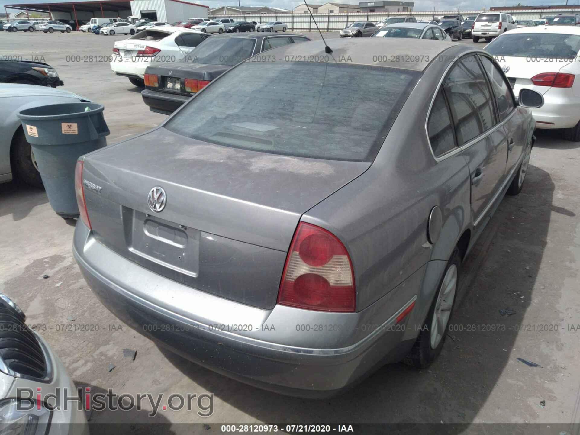 2004 VOLKSWAGEN PASSAT - VIN: WVWPD63BX4E280022 - Photo 4