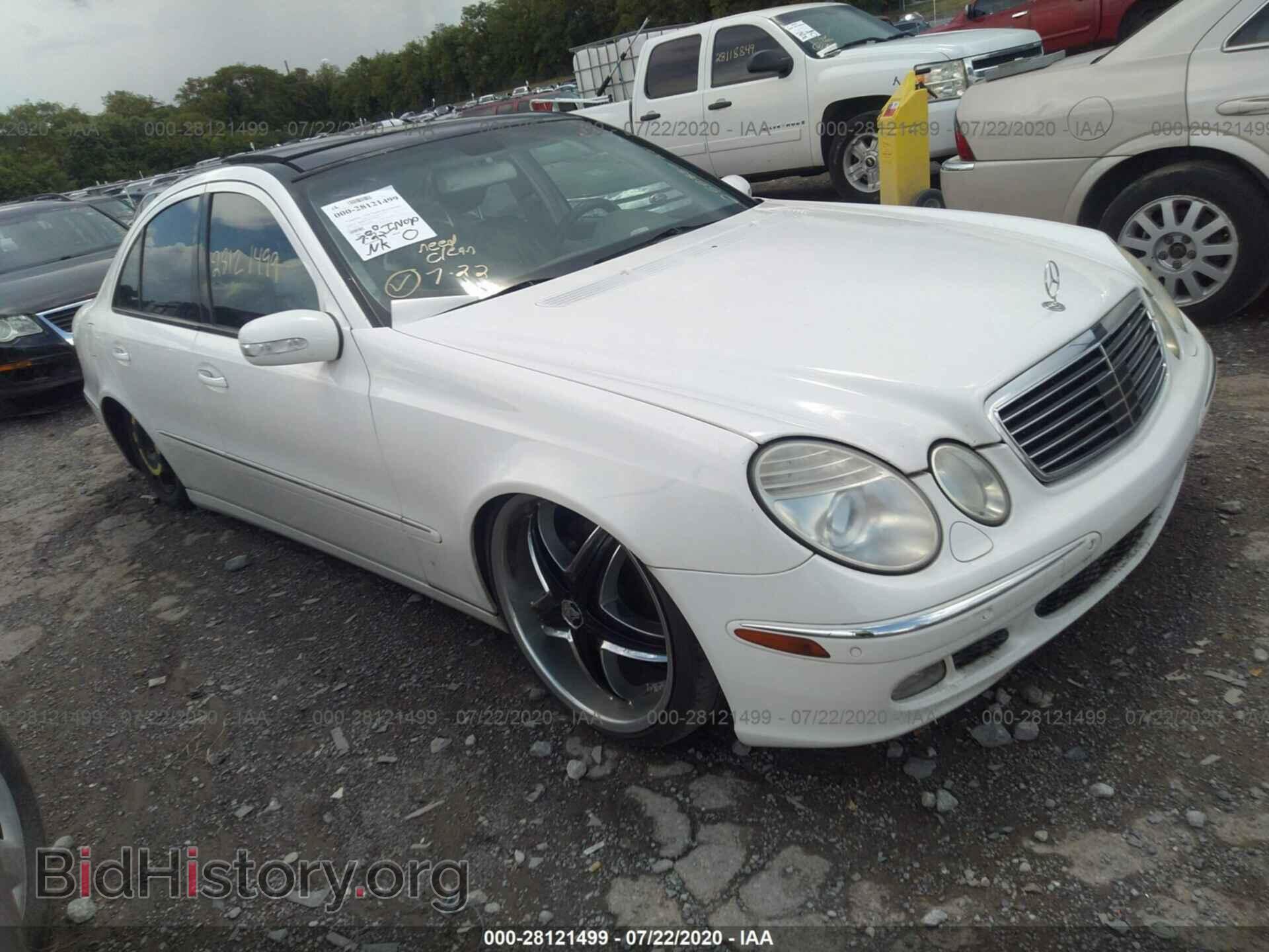 Photo WDBUF70J33A055850 - MERCEDES-BENZ E-CLASS 2003
