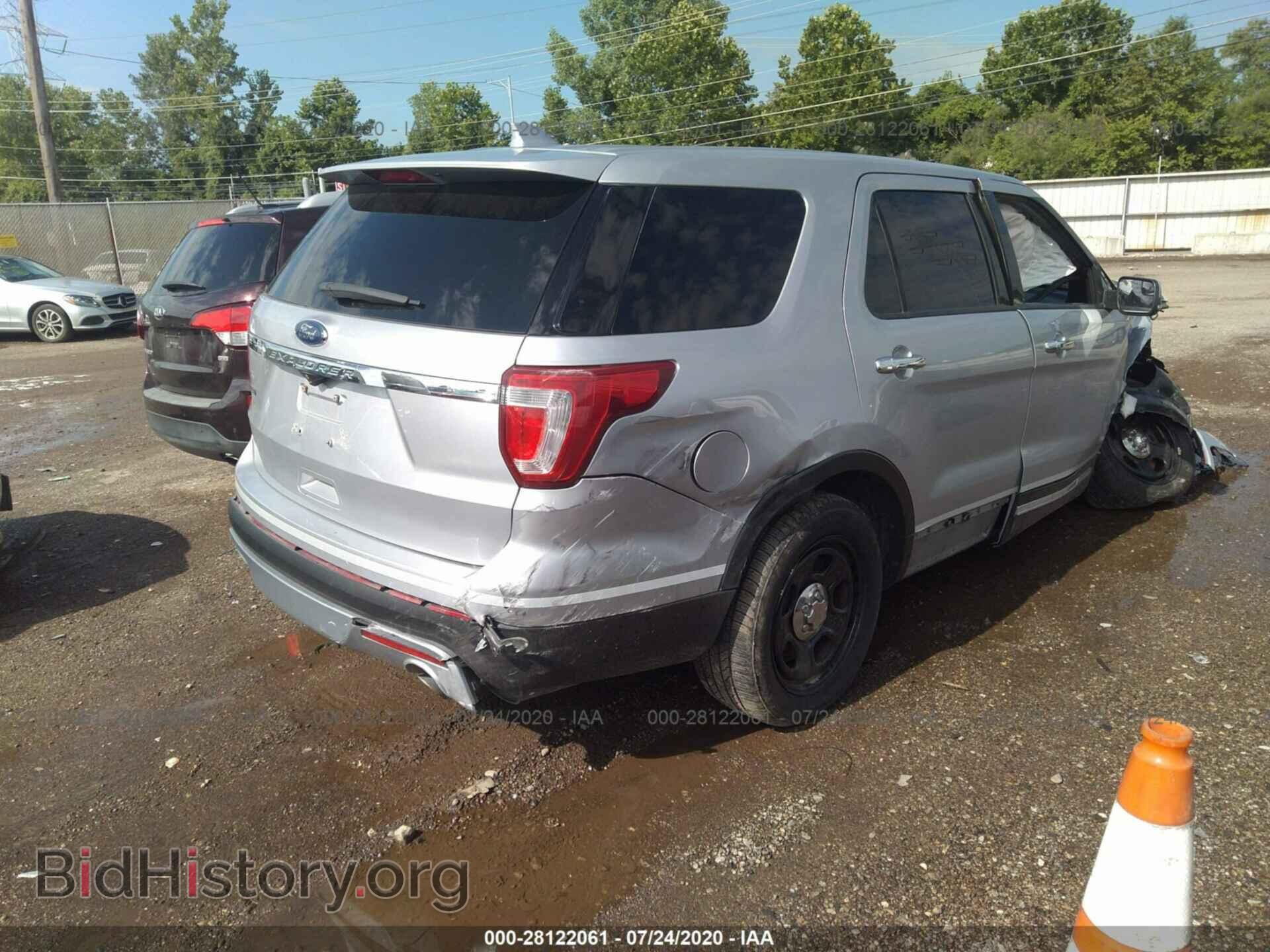 2016 FORD EXPLORER - VIN: 1FM5K7F81GGB03821 - Фото 4
