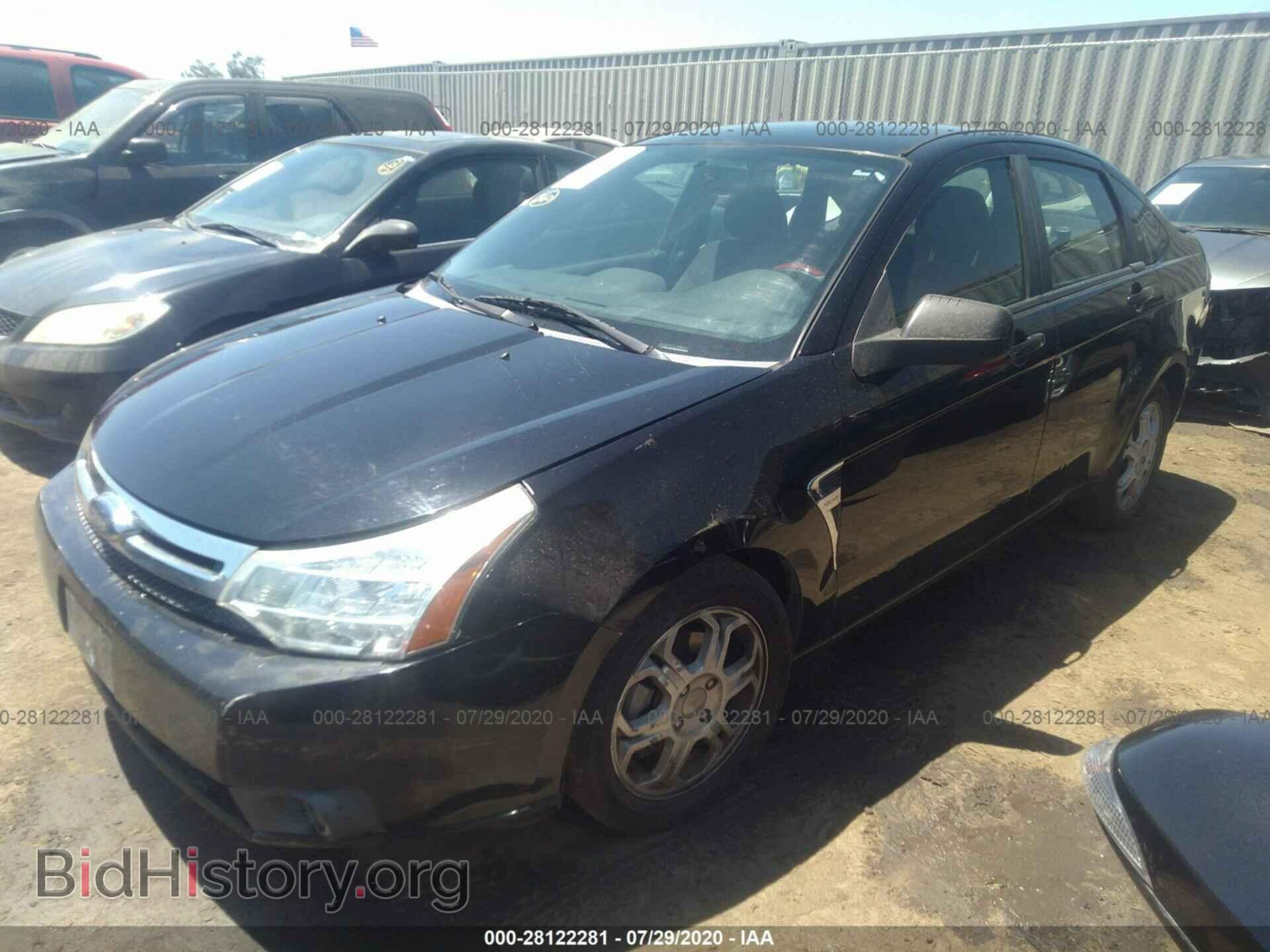 2008 FORD FOCUS - VIN: 1FAHP35N68W203963 - Фото 2