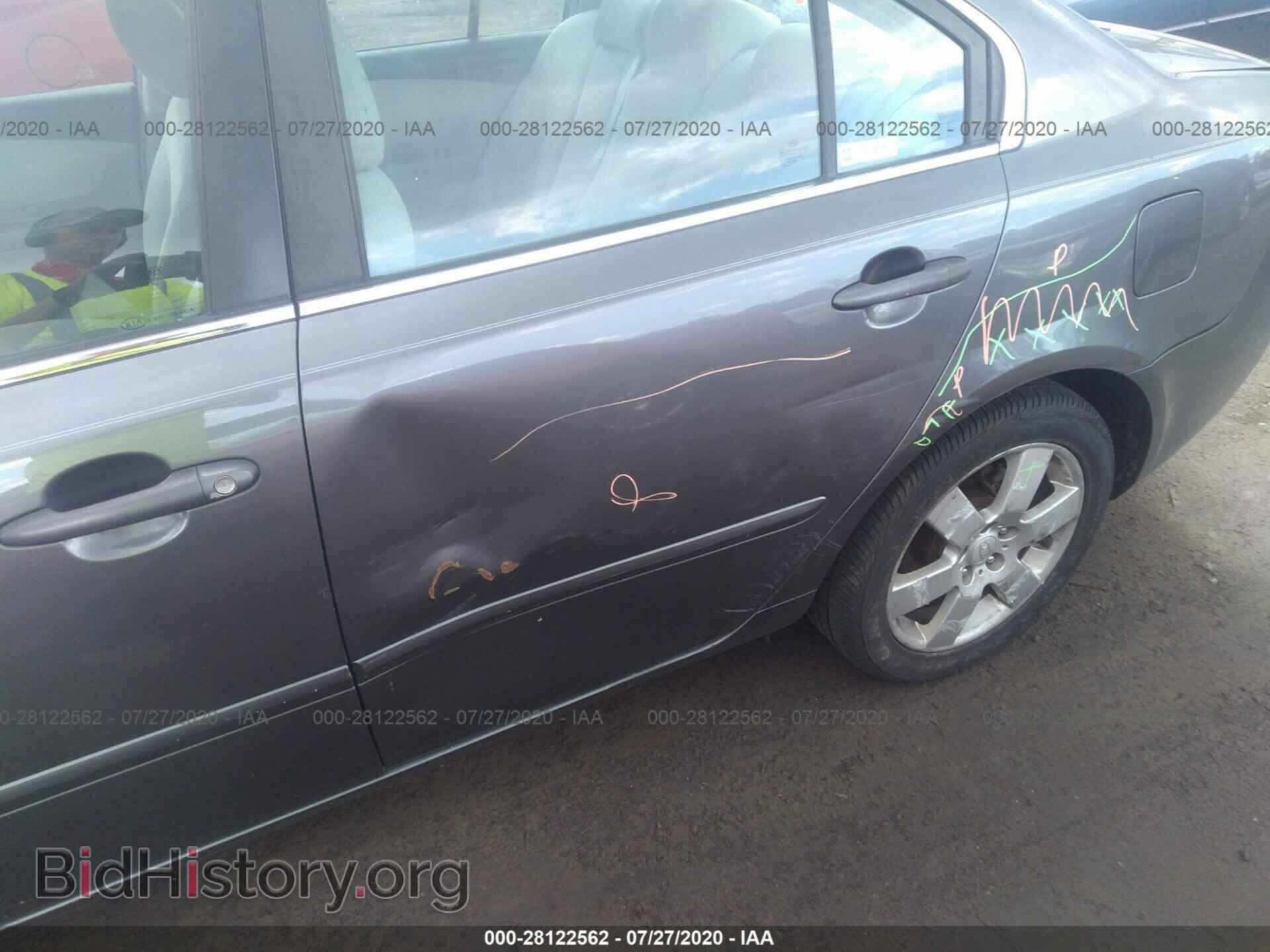 2006 KIA OPTIMA - VIN: KNAGE124065056275 - Фото 6
