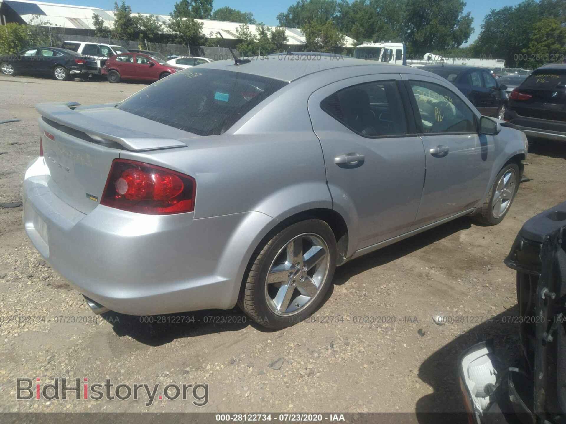 2011 DODGE AVENGER - VIN: 1B3BD2FG1BN587006 - Photo 4