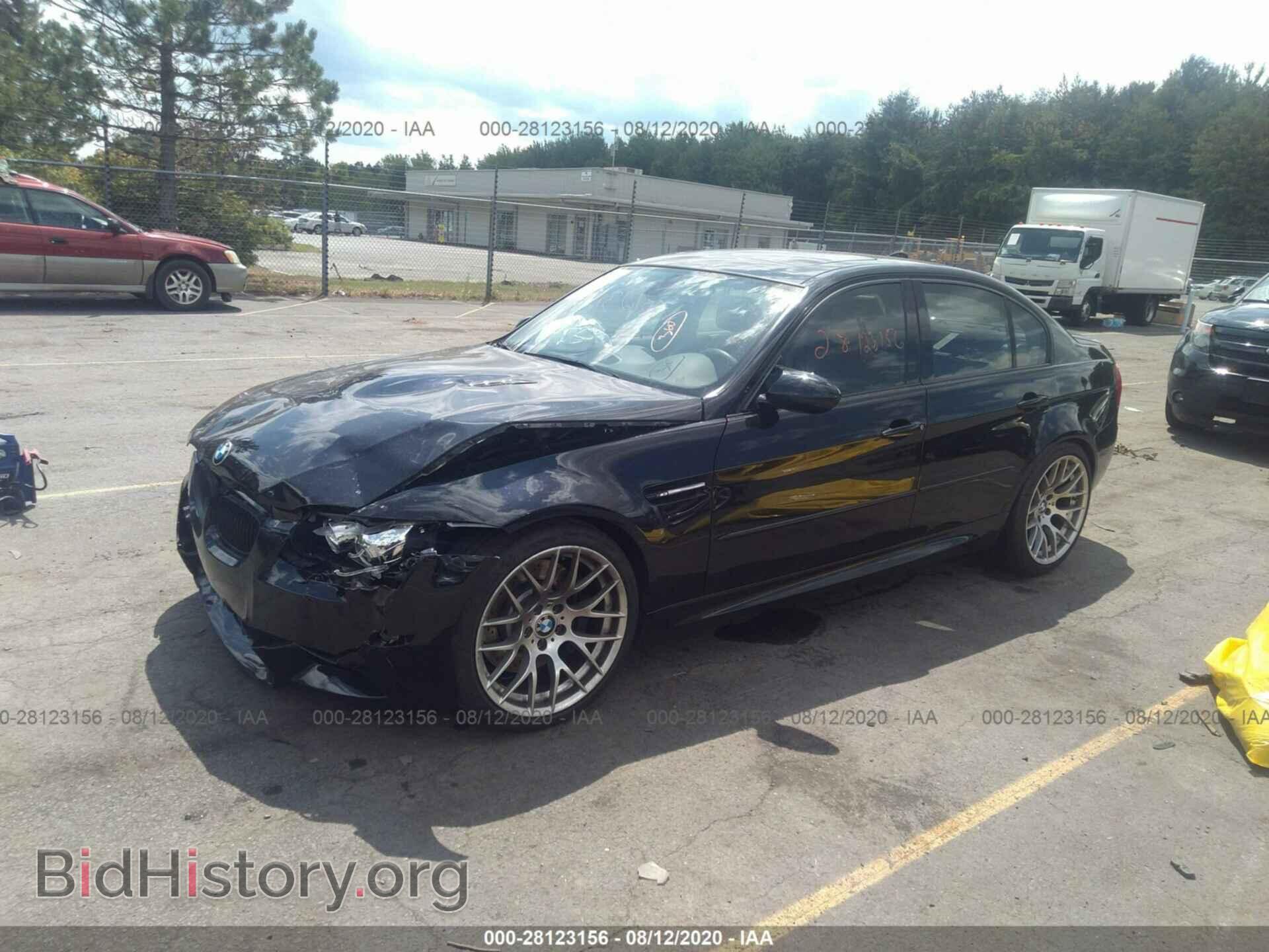2011 BMW M3 - VIN: WBSPM9C51BE699023 - Фото 2