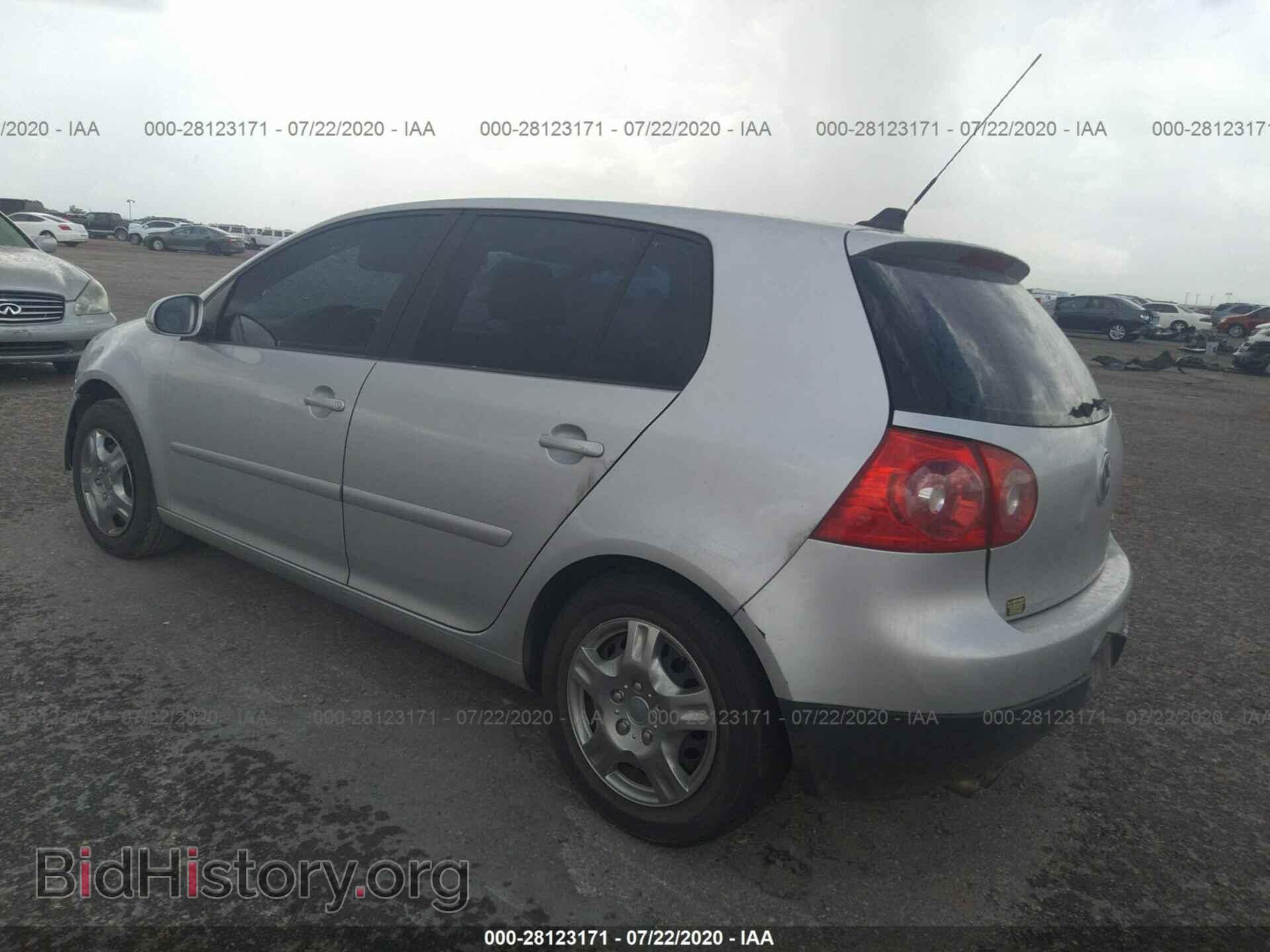 2008 VOLKSWAGEN RABBIT - VIN: WVWDA71K98W244729 - Фото 3