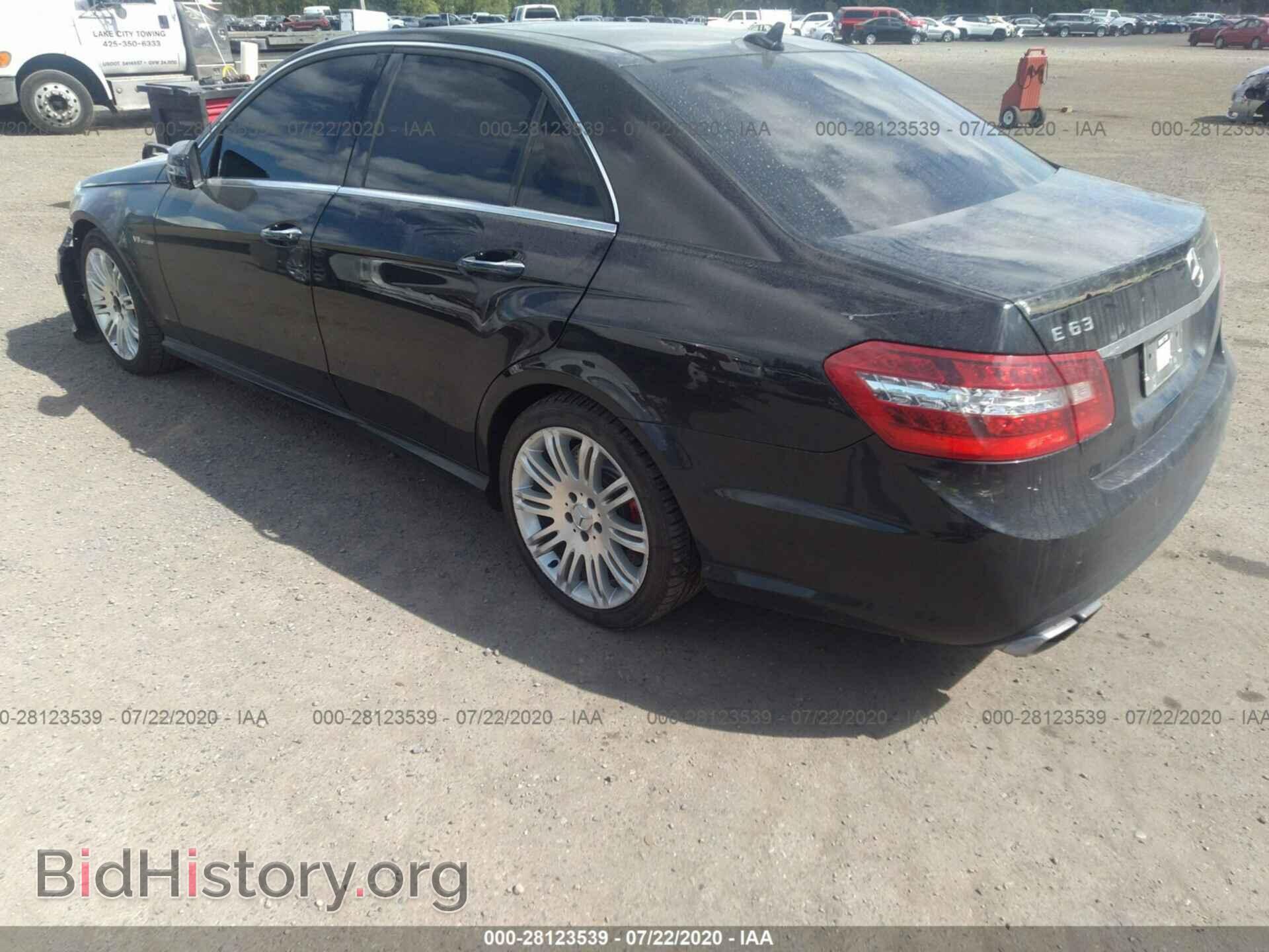 2012 MERCEDES-BENZ E-CLASS - VIN: WDDHF7EB3CA501893 - Фото 3