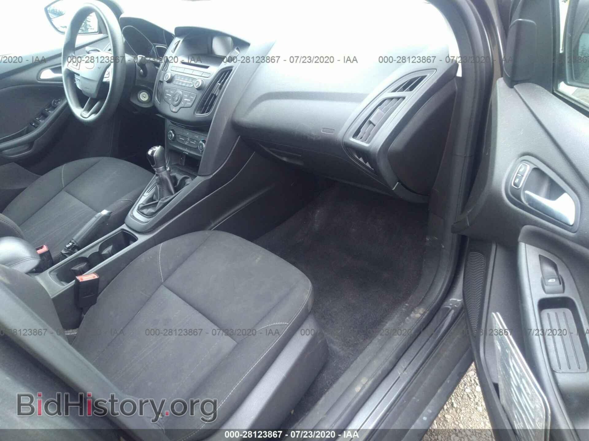 2016 FORD FOCUS - VIN: 1FADP3F21GL261613 - Photo 5