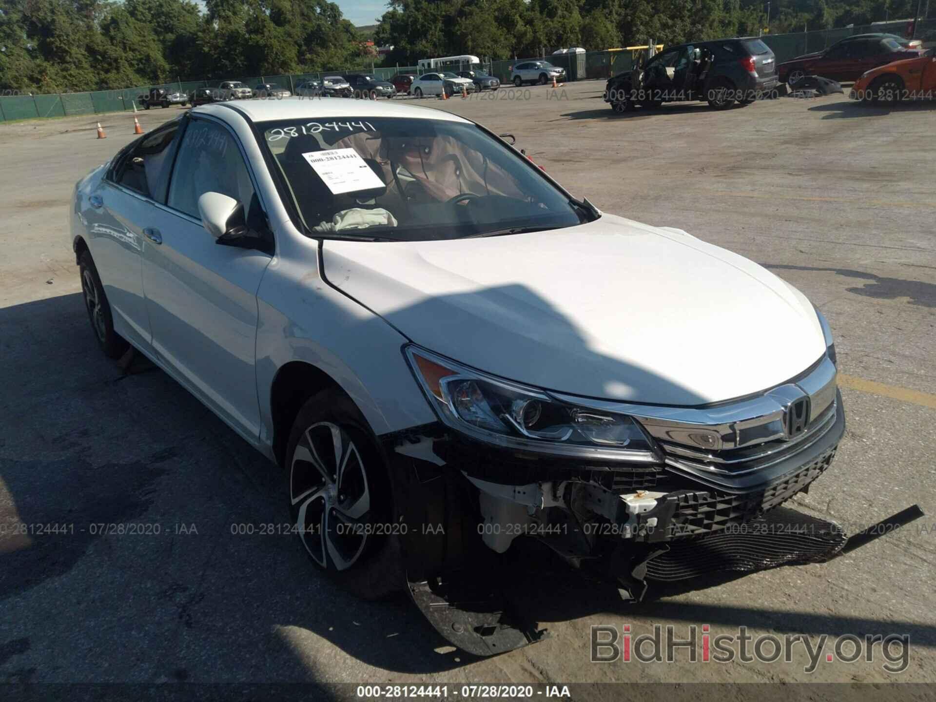 Photo 1HGCR2F30HA223324 - HONDA ACCORD SEDAN 2017