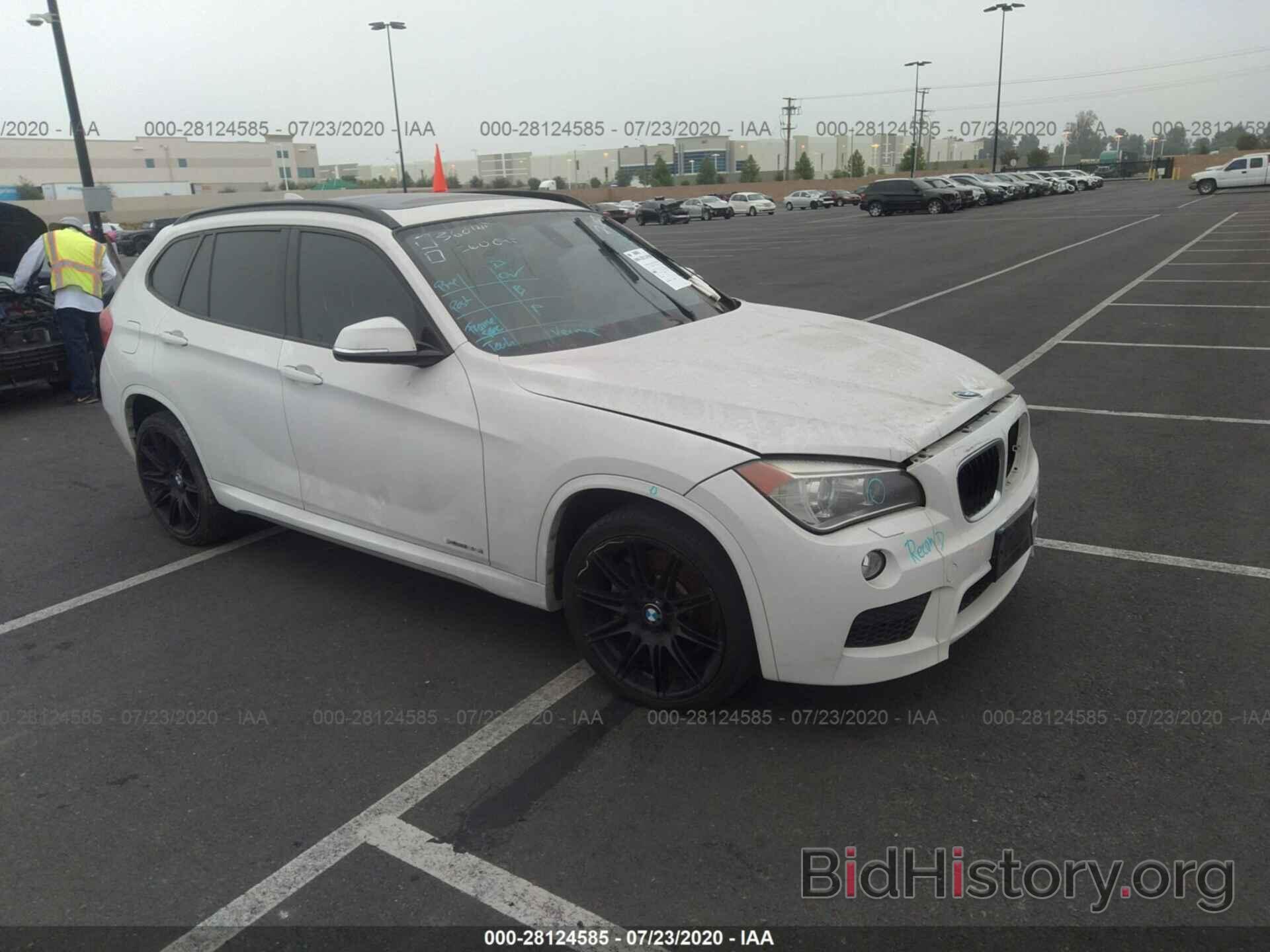 Photo WBAVM5C55DVV89101 - BMW X1 2013