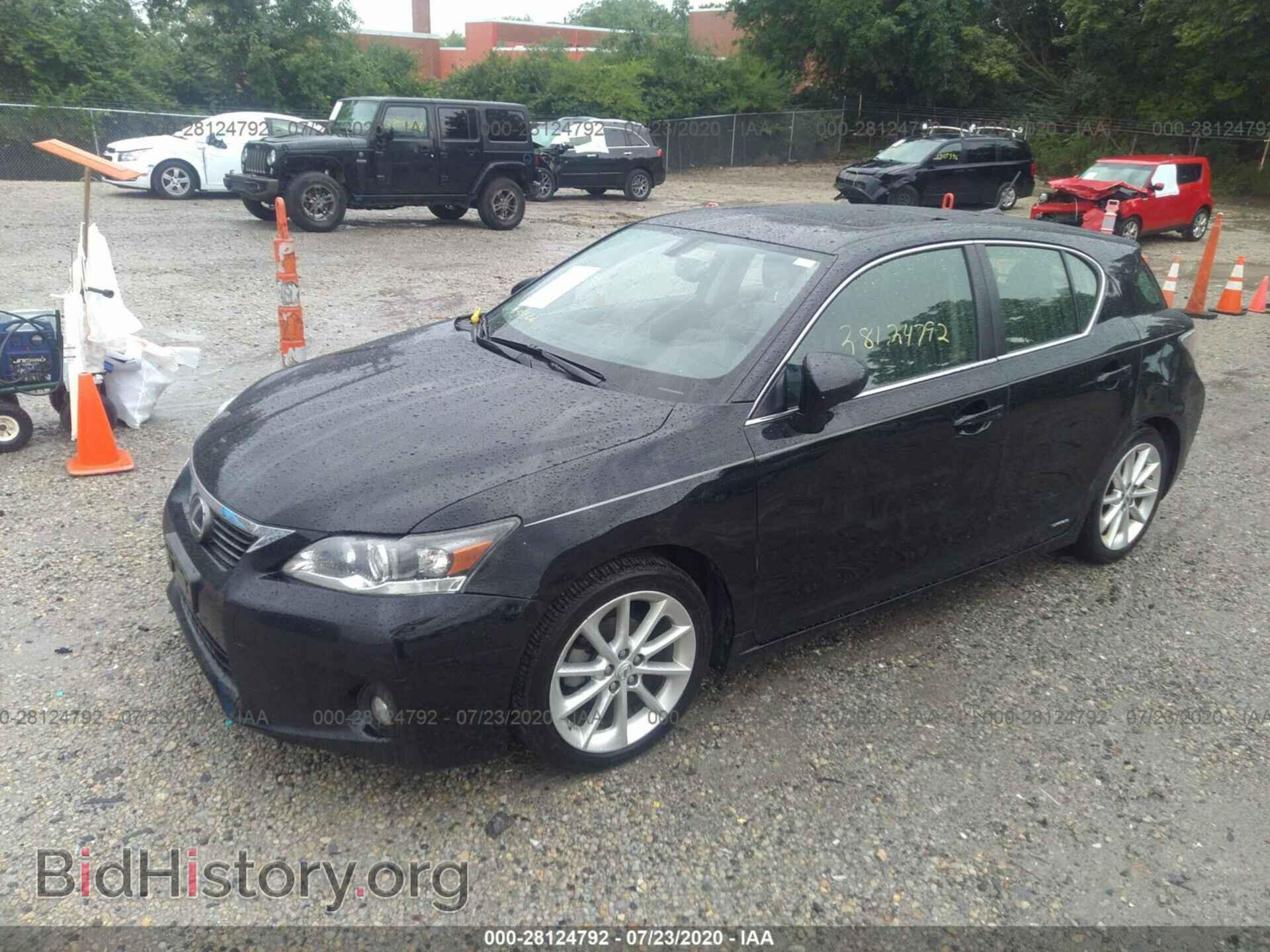 2011 LEXUS CT 200H - VIN: JTHKD5BH3B2042634 - Фото 2