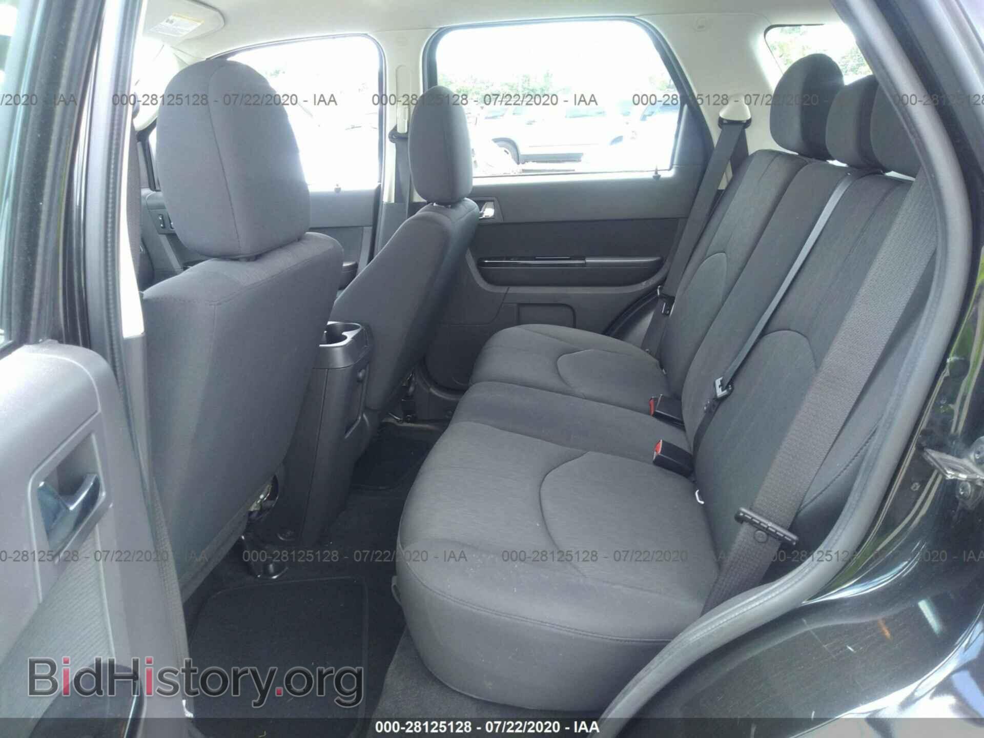 2011 MAZDA TRIBUTE - VIN: 4F2CY0C73BKM00642 - Фото 8