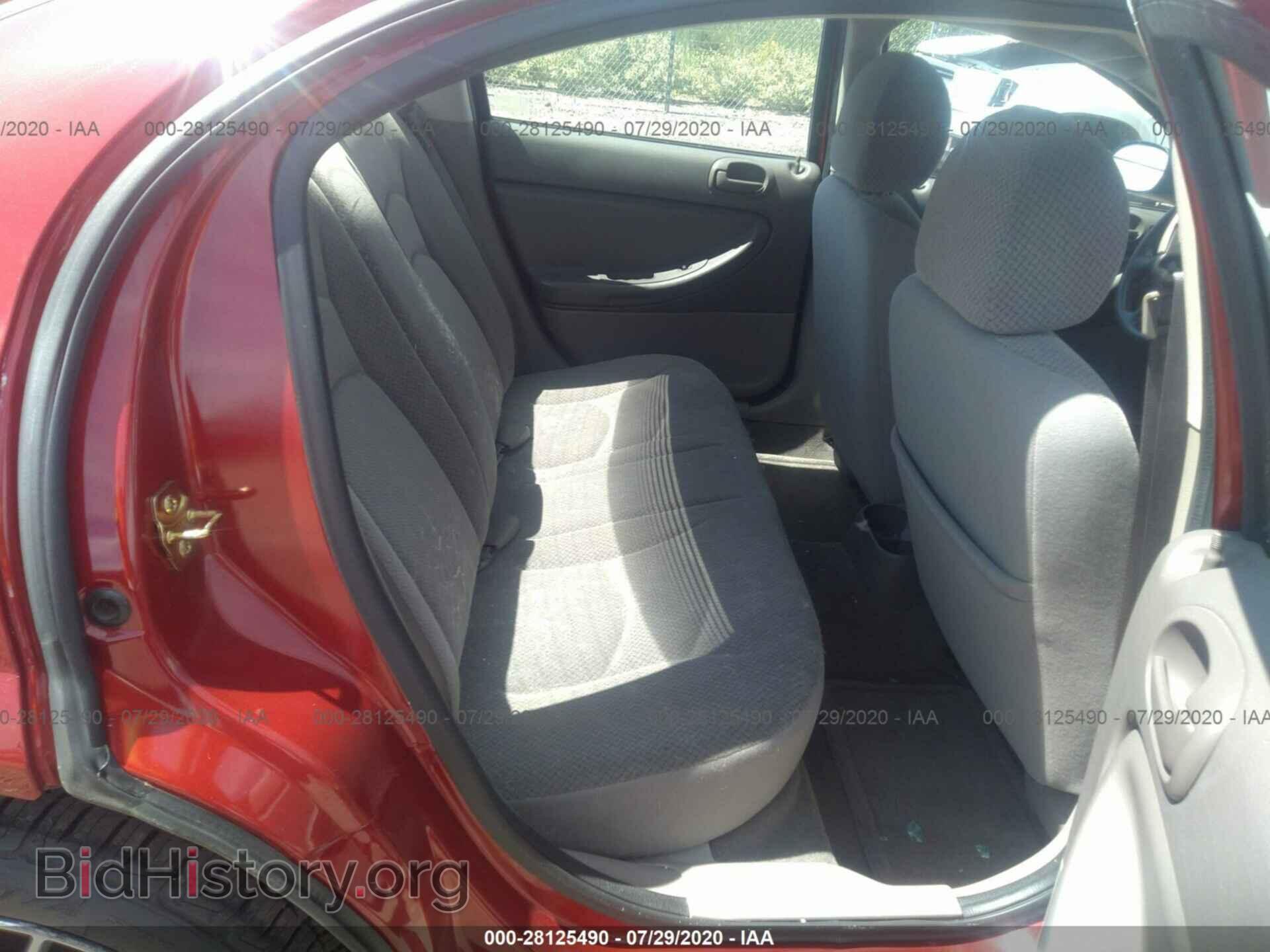 2004 CHRYSLER SEBRING - VIN: 1C3EL56R34N249616 - Фото 8