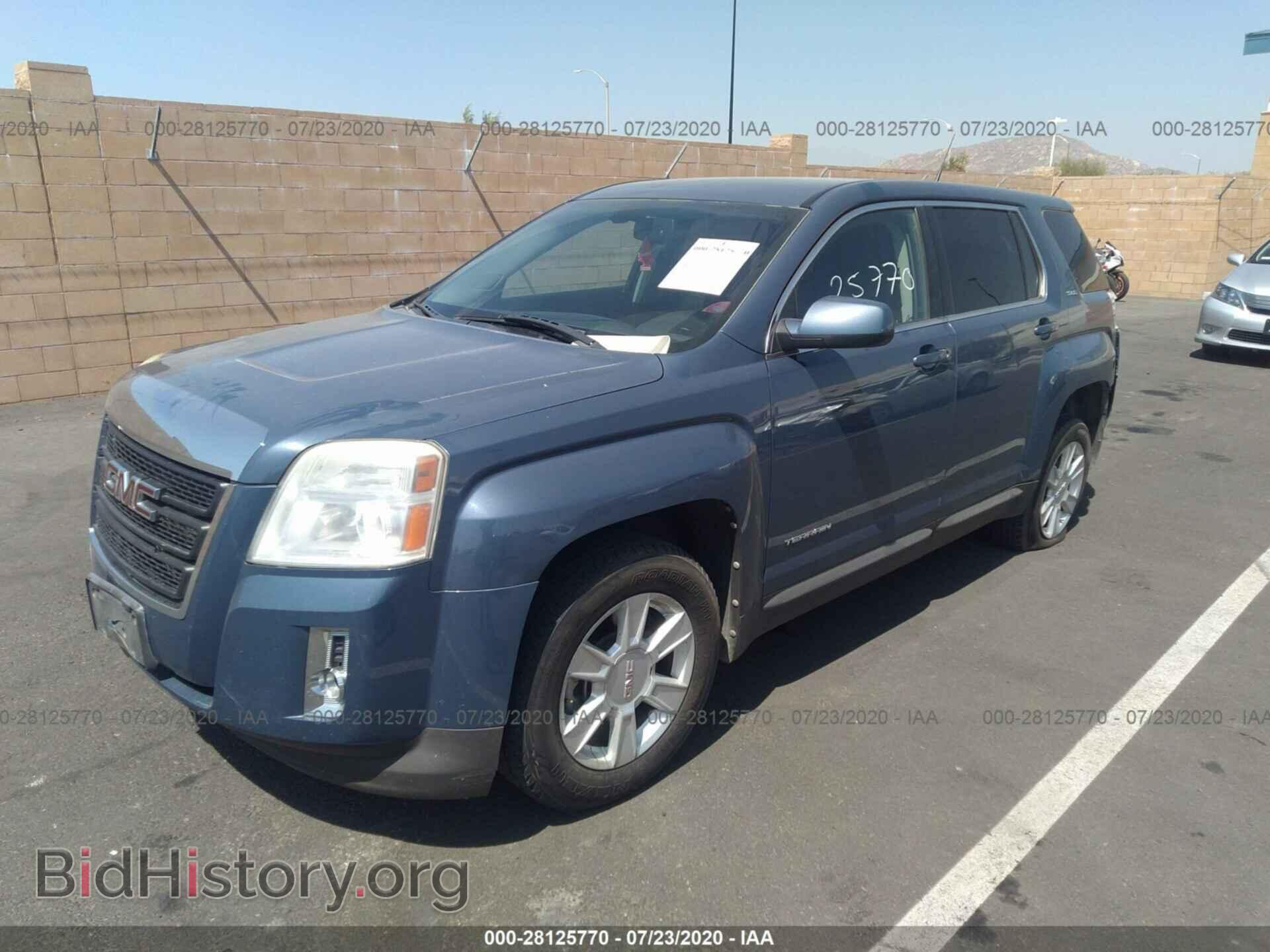2011 GMC TERRAIN - VIN: 2CTALMEC3B6280095 - Photo 2