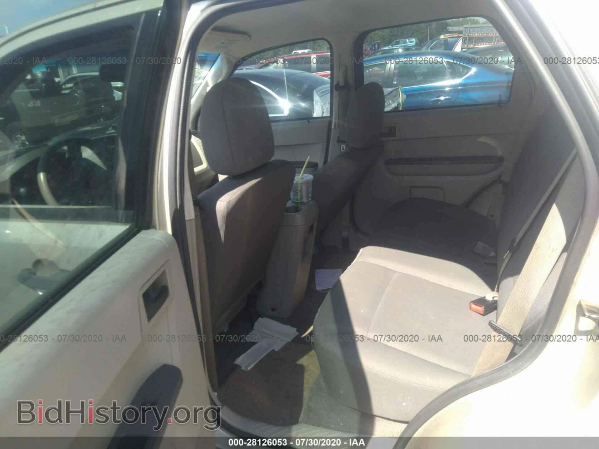 2012 FORD ESCAPE - VIN: 1FMCU0C75CKB15014 - Фото 8
