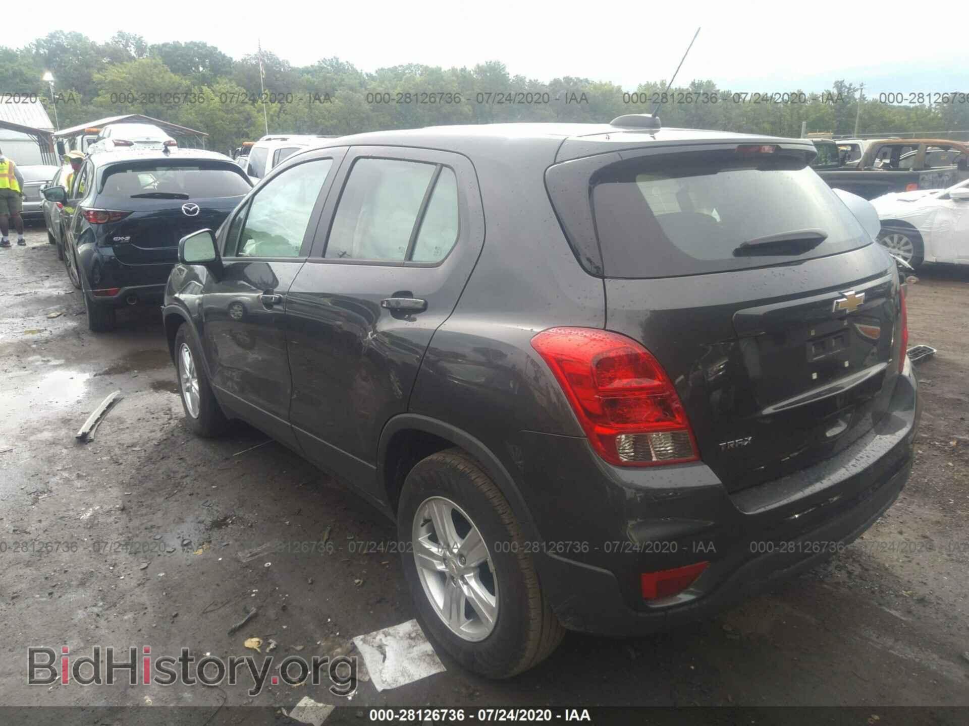2019 CHEVROLET TRAX - VIN: 3GNCJKSB9KL385026 - Фото 3