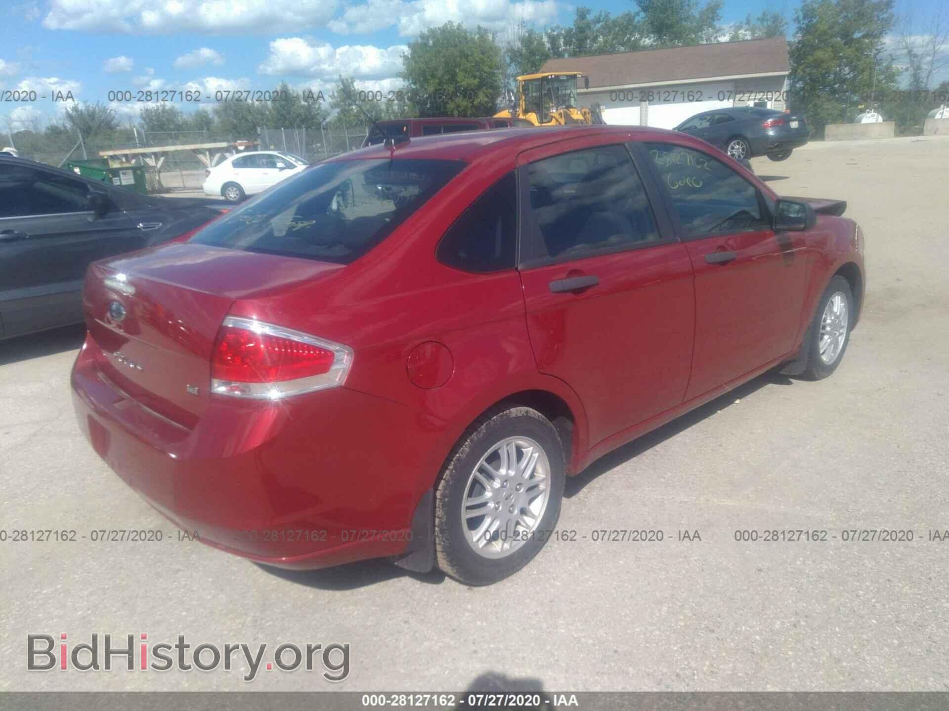 2011 FORD FOCUS - VIN: 1FAHP3FN8BW110822 - Фото 4