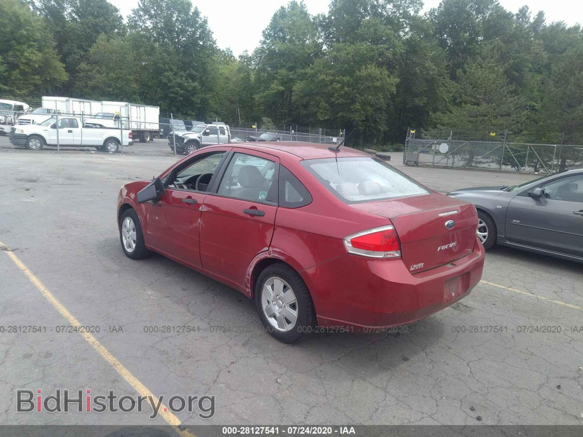 2011 FORD FOCUS - VIN: 1FAHP3EN8BW112717 - Photo 3