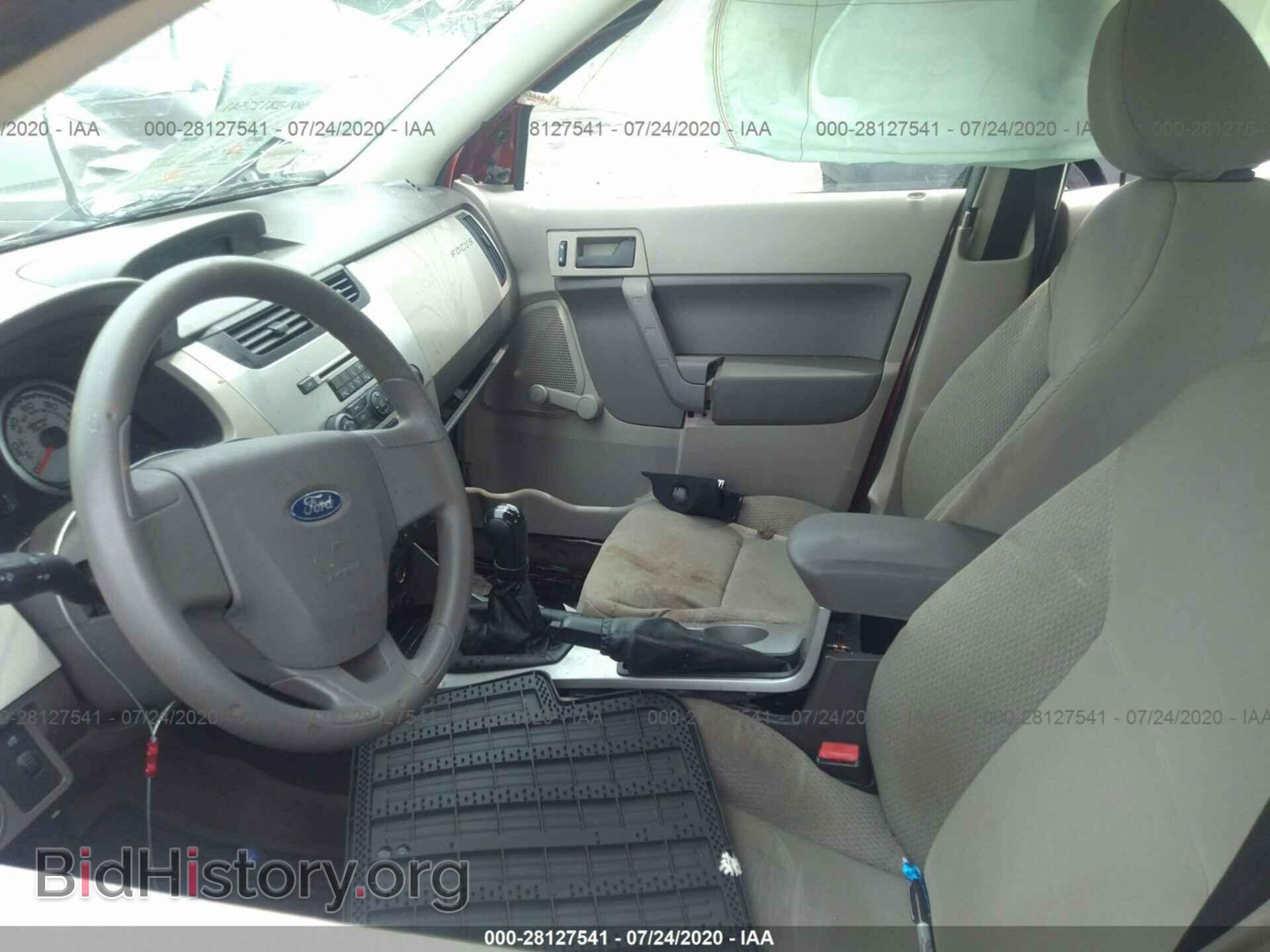2011 FORD FOCUS - VIN: 1FAHP3EN8BW112717 - Photo 5