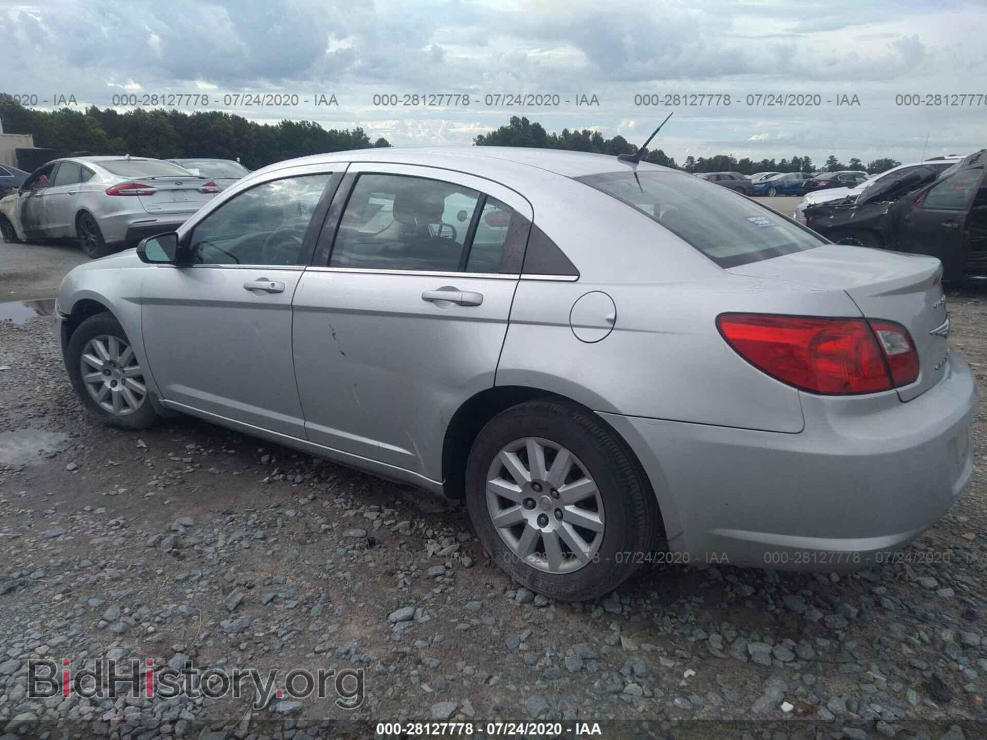 2010 CHRYSLER SEBRING - VIN: 1C3CC4FB8AN123669 - Фото 3