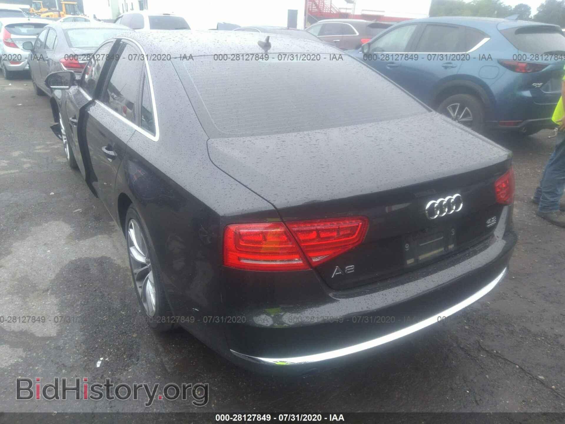 2011 AUDI A8 - VIN: WAUAVAFD3BN018193 - Photo 3