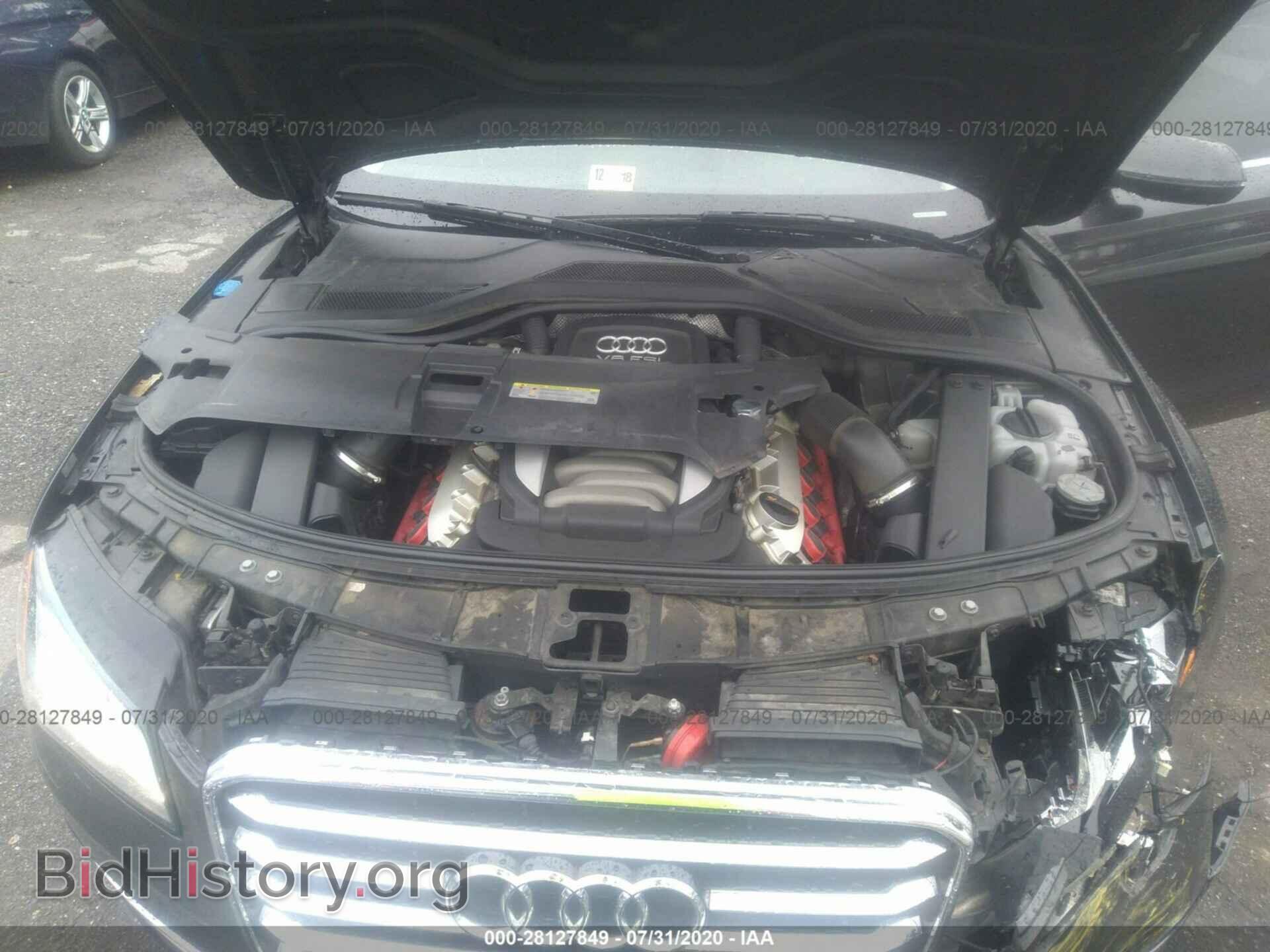 2011 AUDI A8 - VIN: WAUAVAFD3BN018193 - Photo 10