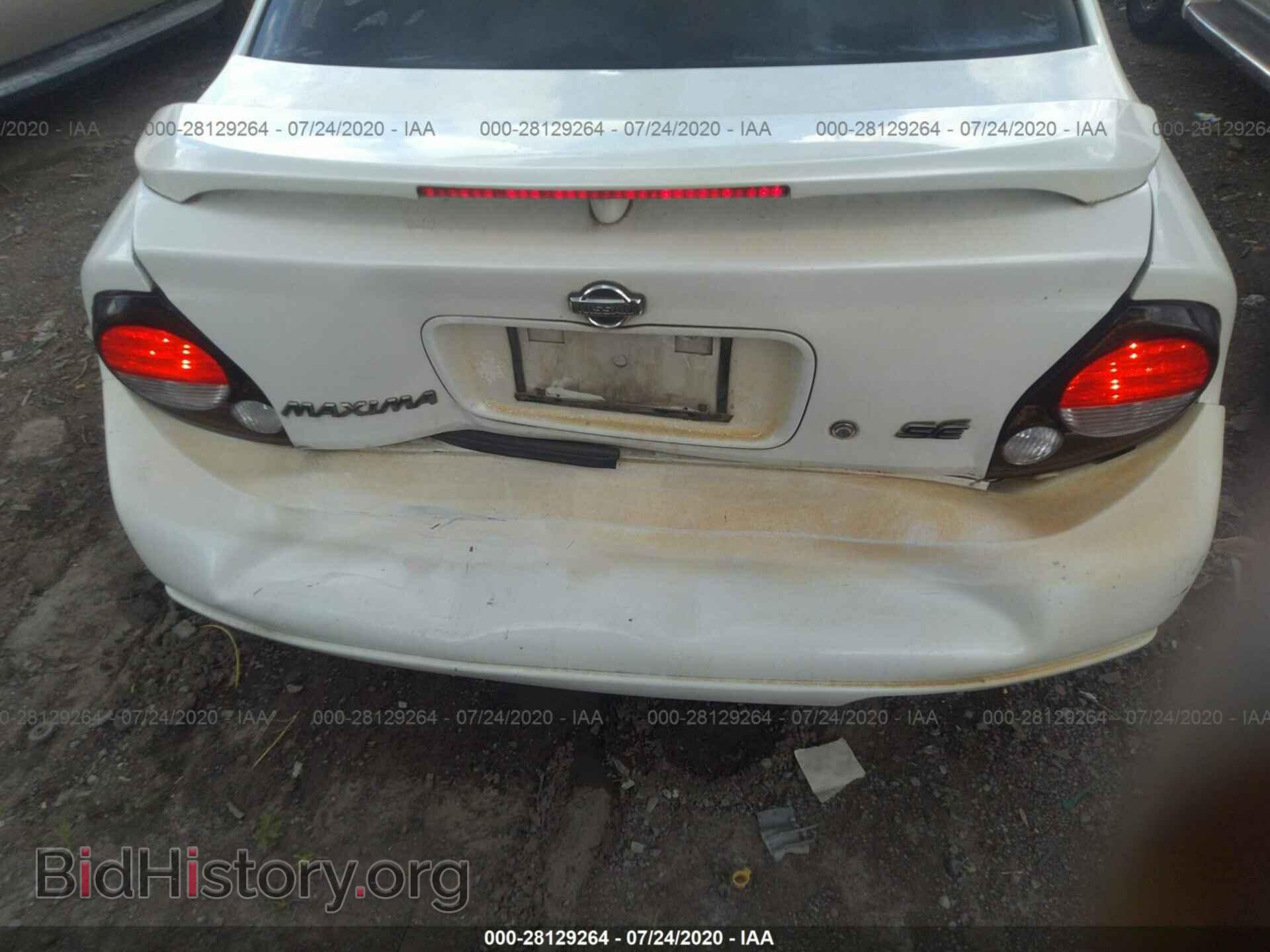 2000 NISSAN MAXIMA - VIN: JN1CA31D5YT526554 - Photo 6