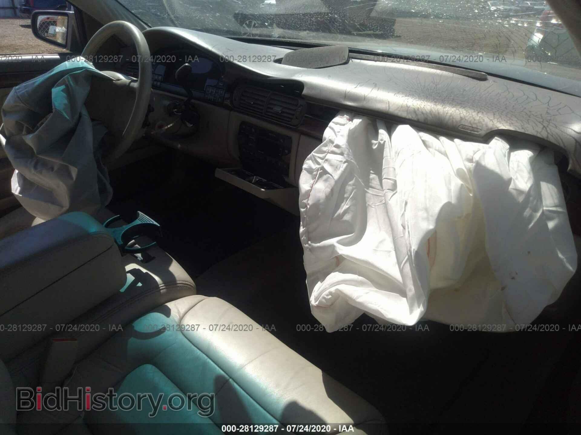 1998 CADILLAC DEVILLE - VIN: 1G6KD54Y9WU724381 - Фото 5