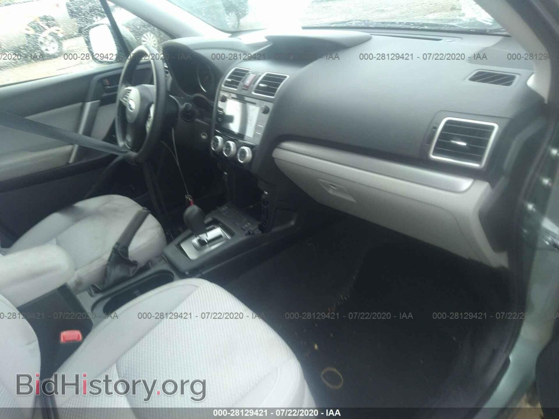 2016 SUBARU FORESTER - VIN: JF2SJADC6GH563129 - Фото 5