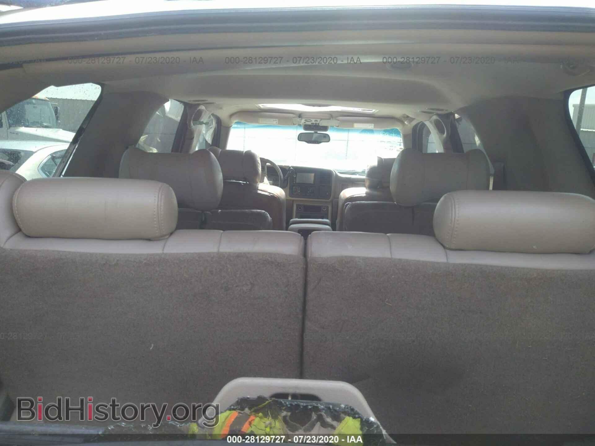 2003 GMC YUKON DENALI - VIN: 1GKEK63U63J199317 - Фото 8