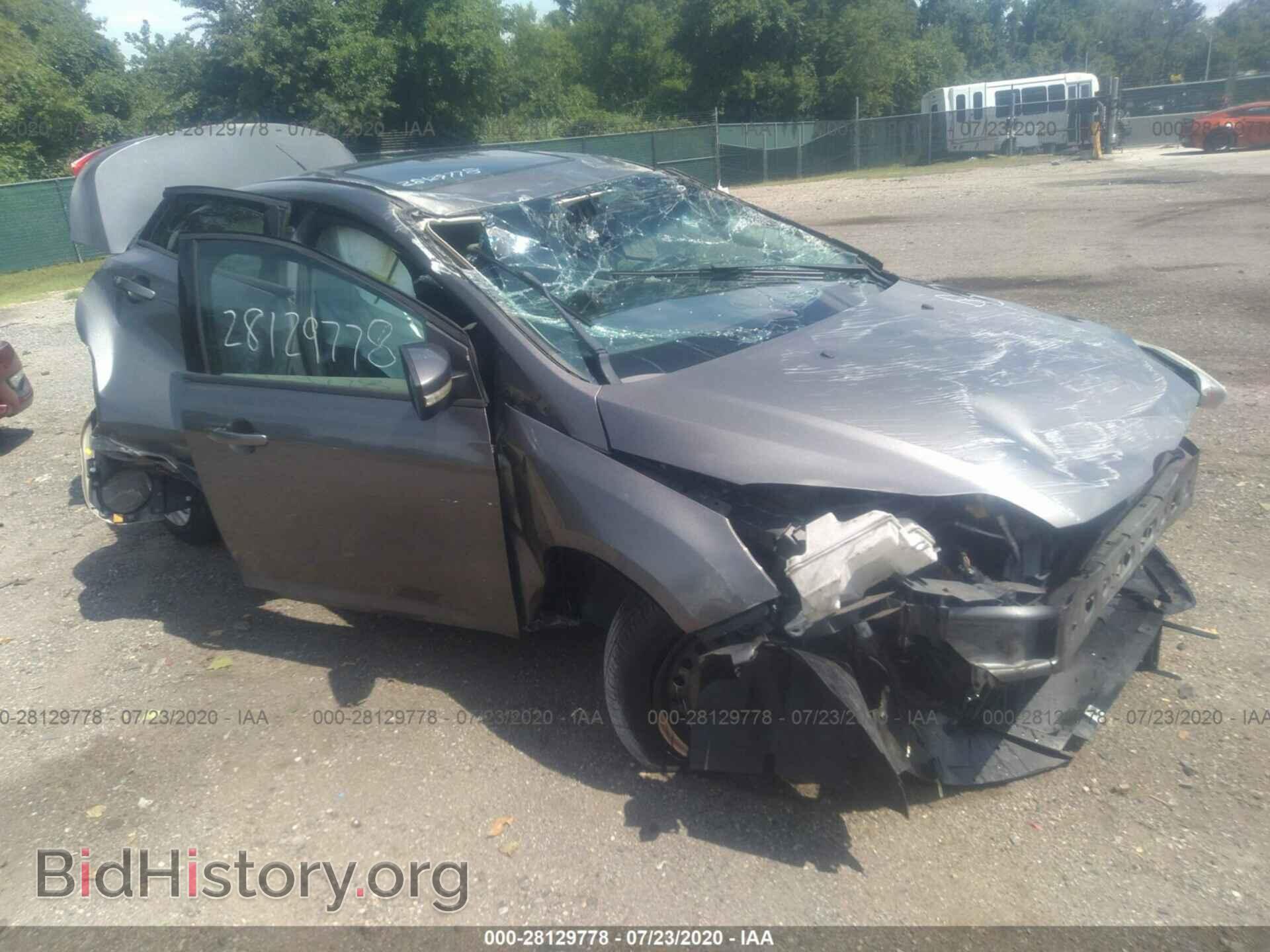 Photo 1FAHP3F23CL277145 - FORD FOCUS 2012
