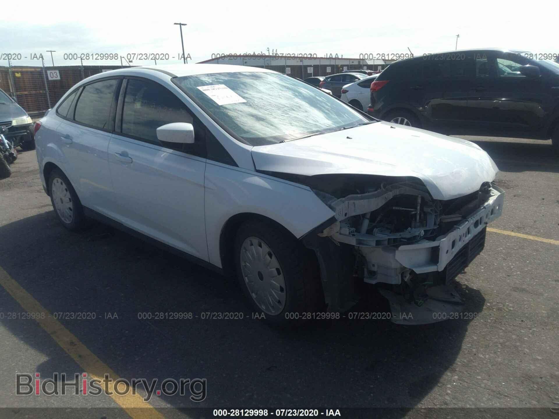 Photo 1FAHP3F24CL295198 - FORD FOCUS 2012