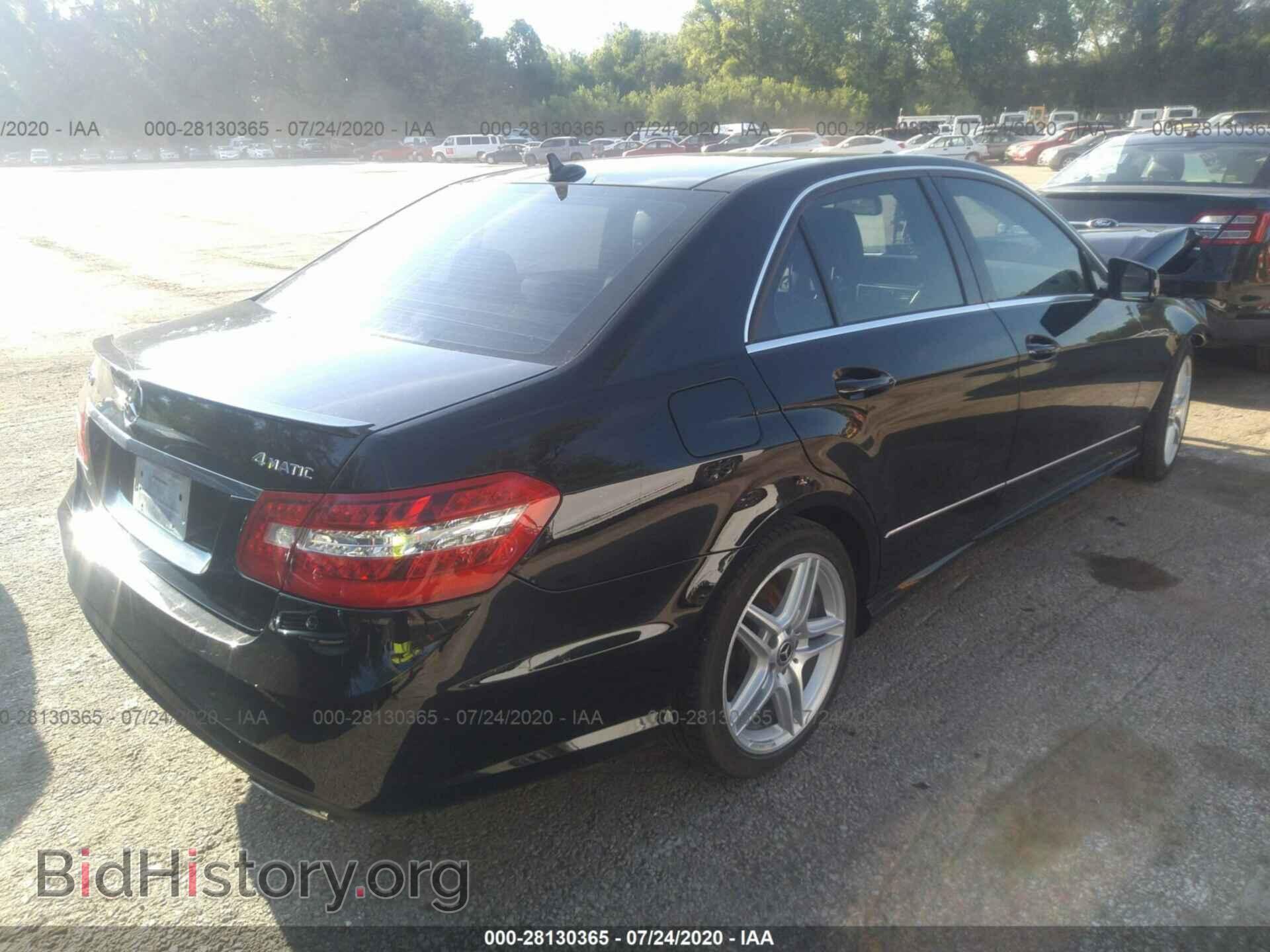 2011 MERCEDES-BENZ E-CLASS - VIN: WDDHF8HB1BA385397 - Photo 4