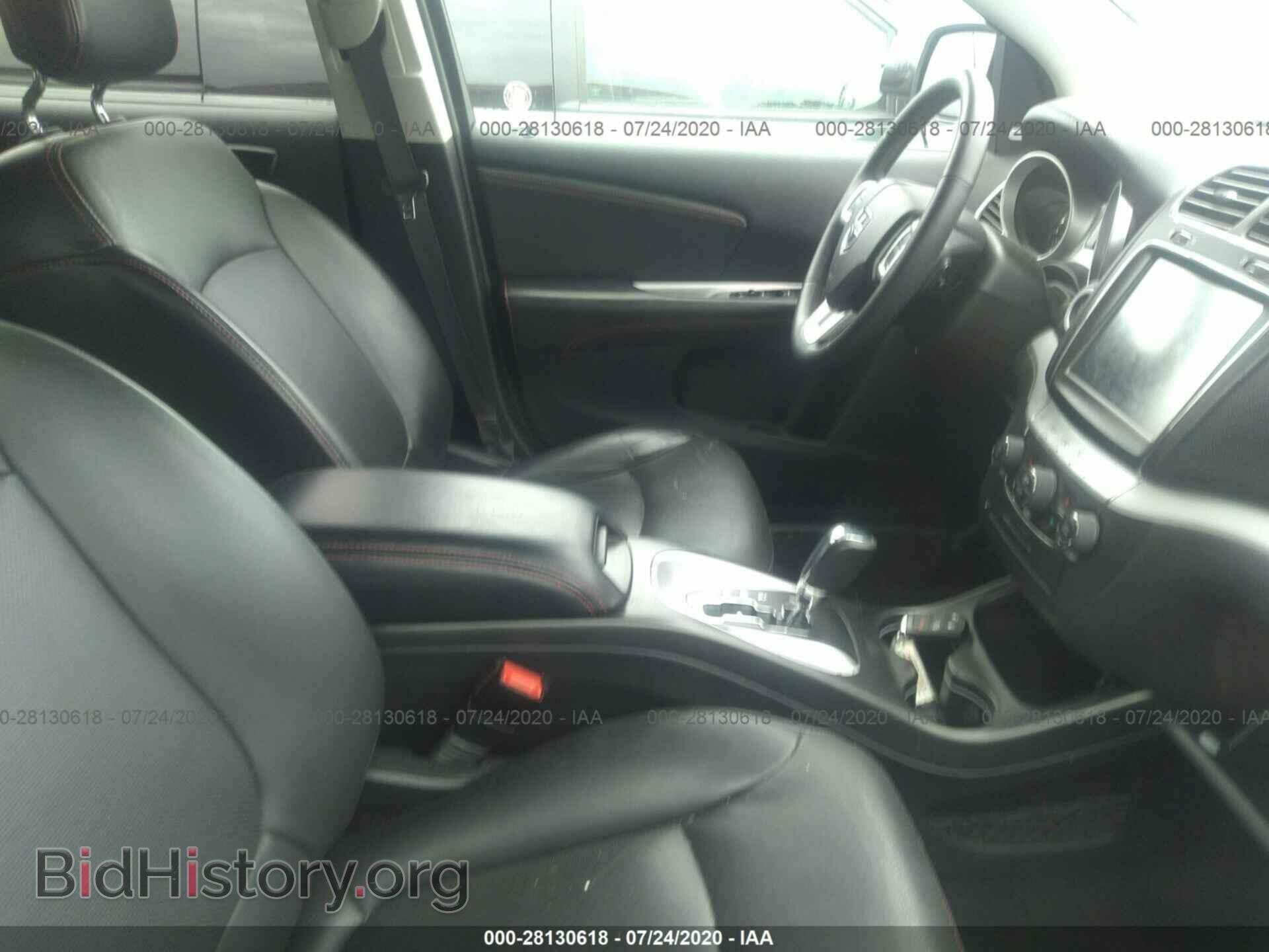 2019 DODGE JOURNEY - VIN: 3C4PDCEG2KT693704 - Photo 5