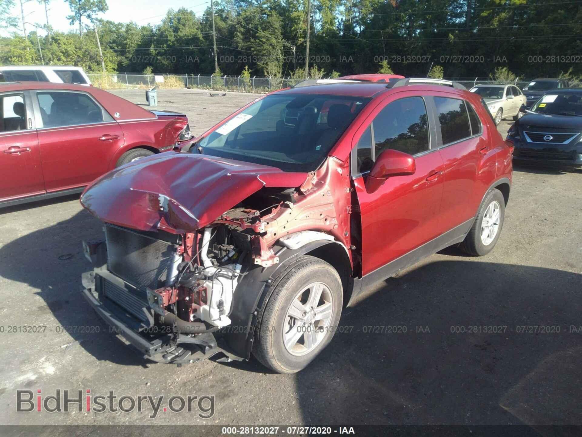2018 CHEVROLET TRAX - VIN: 3GNCJLSB6JL199366 - Фото 2