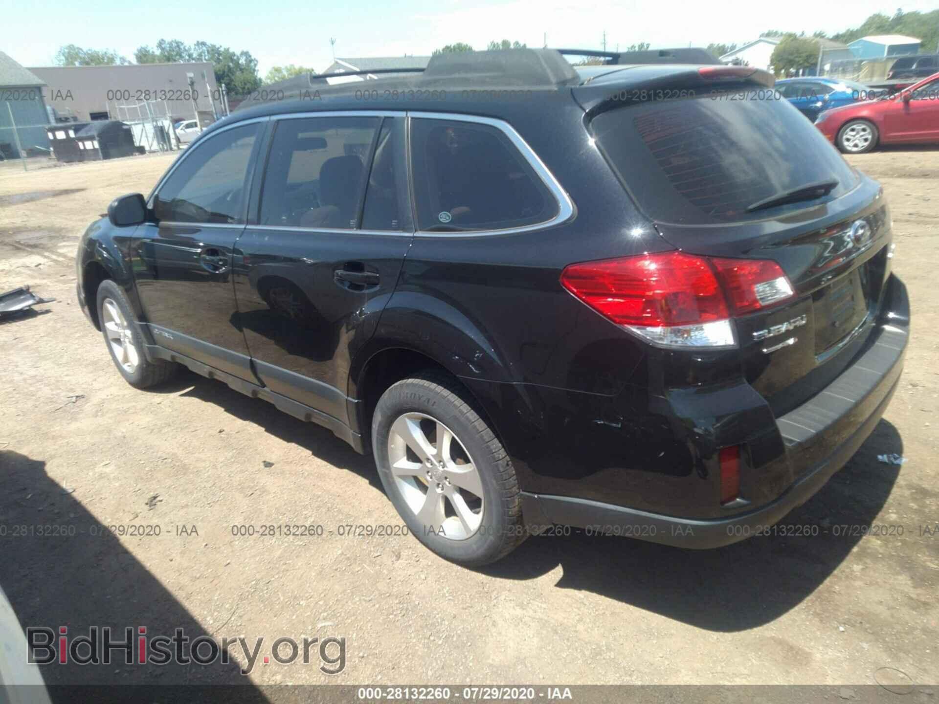 2014 SUBARU OUTBACK - VIN: 4S4BRCACXE3303880 - Фото 3