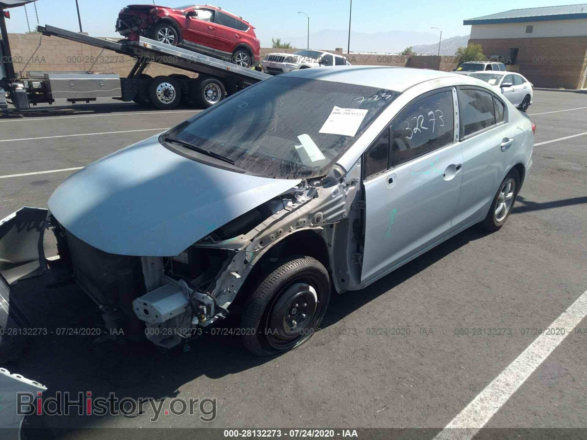 2012 HONDA CIVIC SDN - VIN: 19XFB5F5XCE001981 - Фото 2