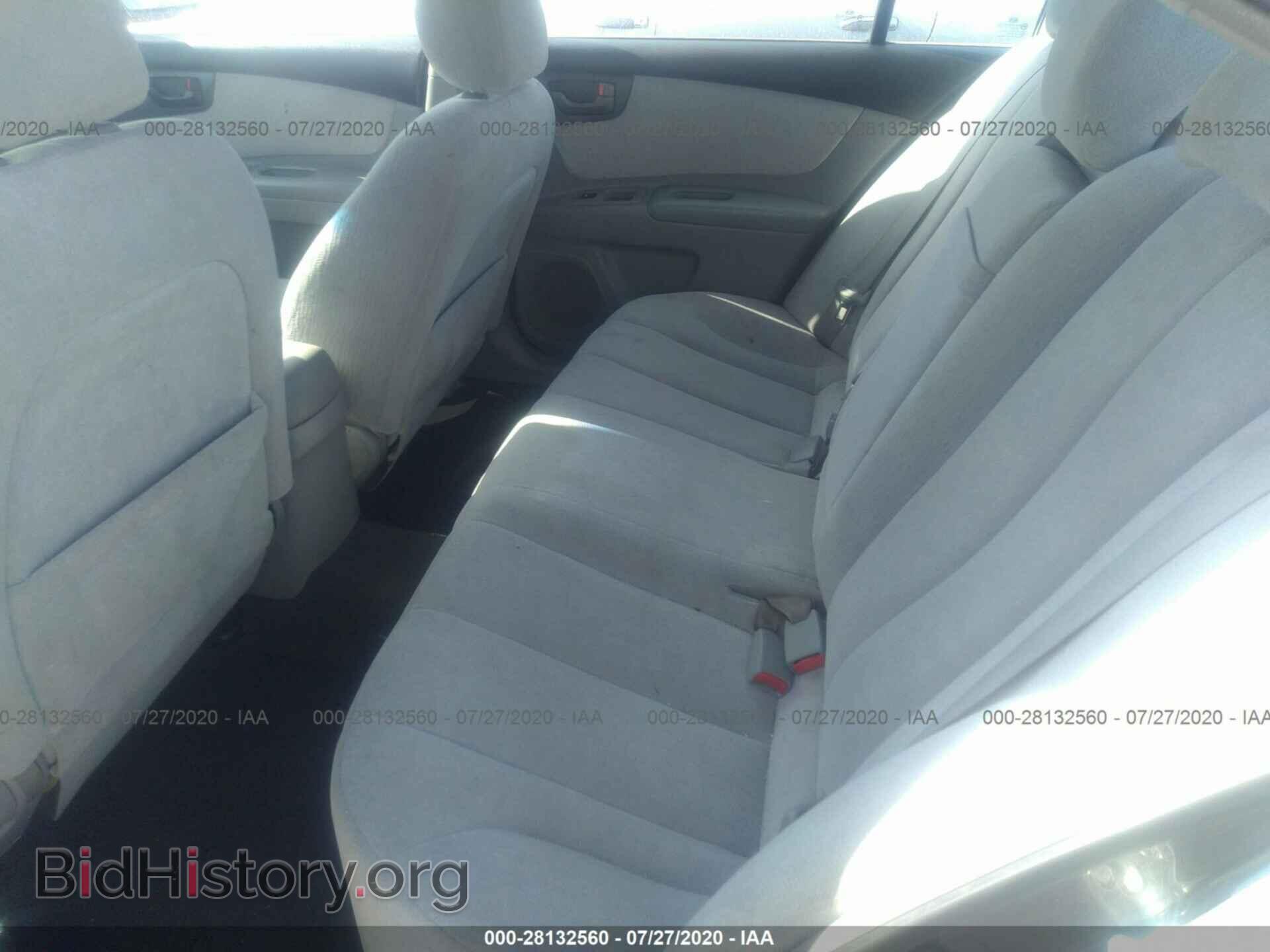 2008 KIA OPTIMA - VIN: KNAGE123985242570 - Фото 8