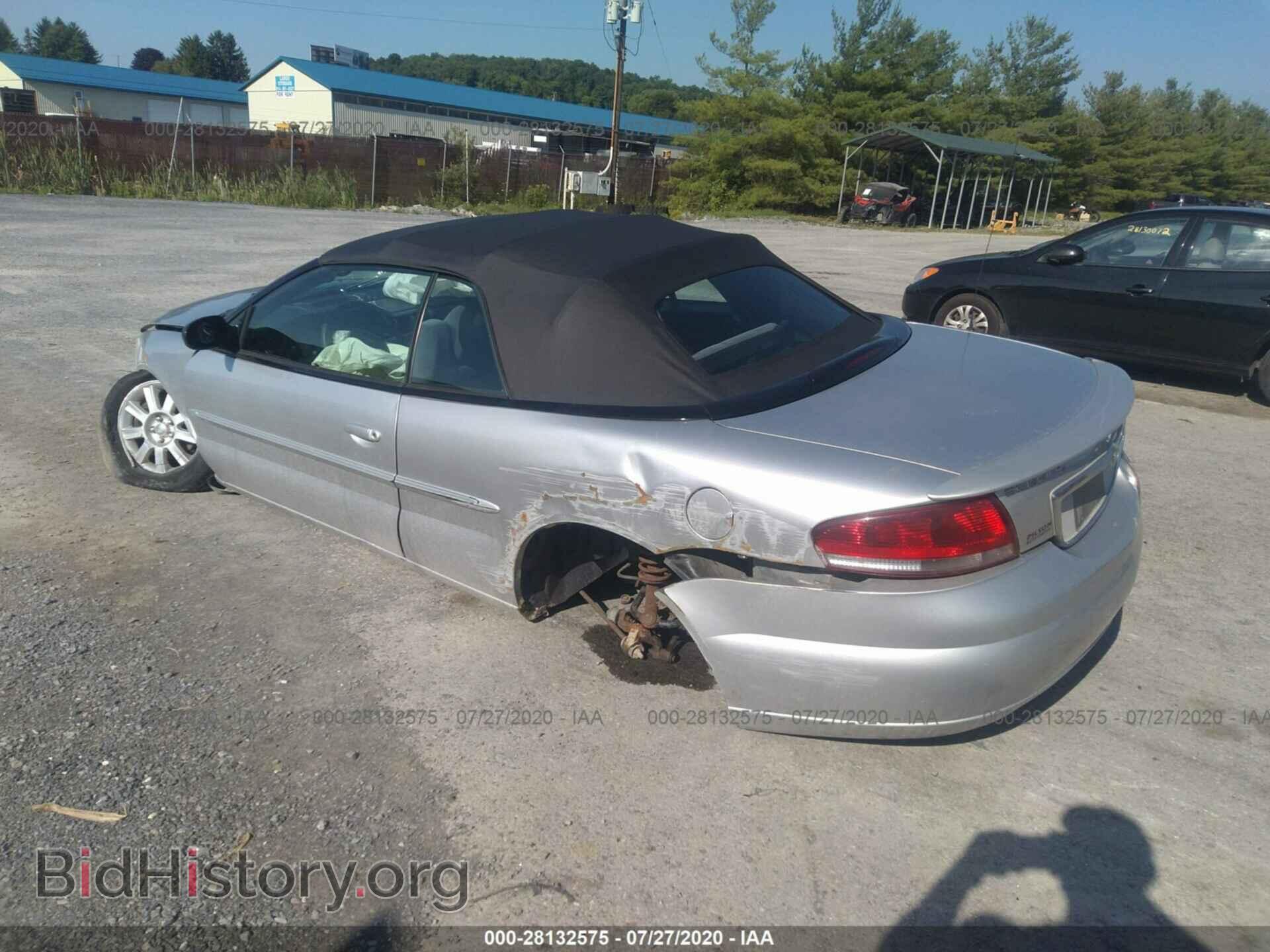 2004 CHRYSLER SEBRING - VIN: 1C3EL75R34N374449 - Фото 3