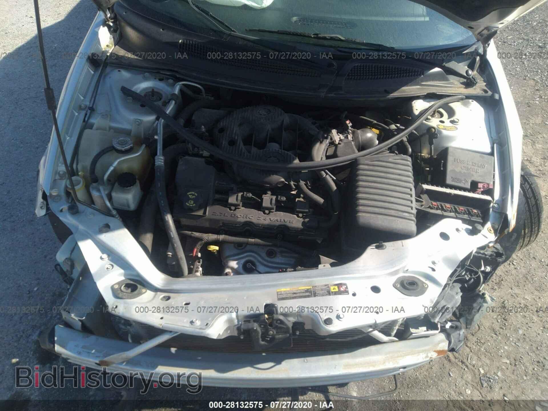 2004 CHRYSLER SEBRING - VIN: 1C3EL75R34N374449 - Фото 10