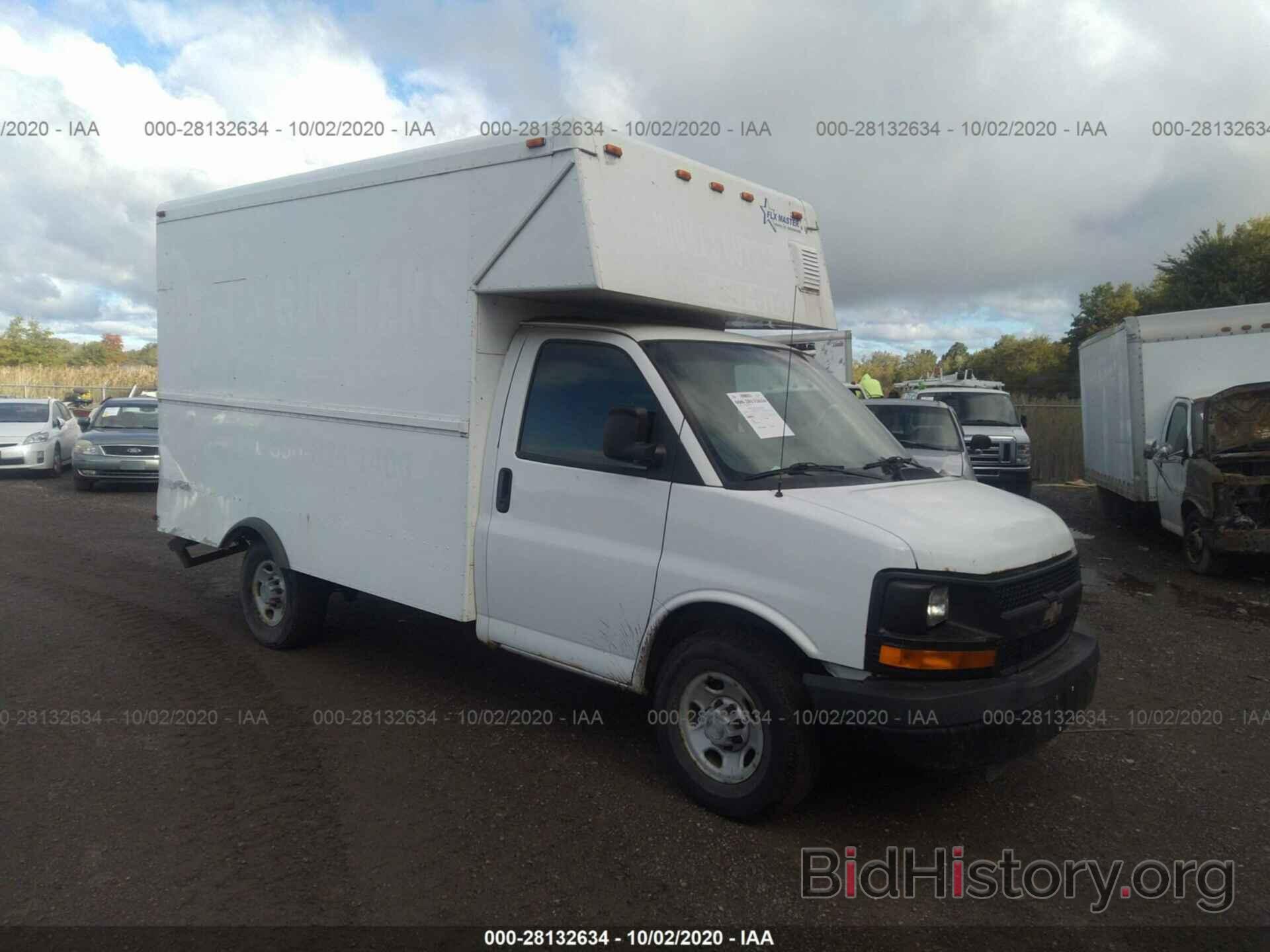 Photo 1GBHG31C791101976 - CHEVROLET EXPRESS COMMERCIAL 2009