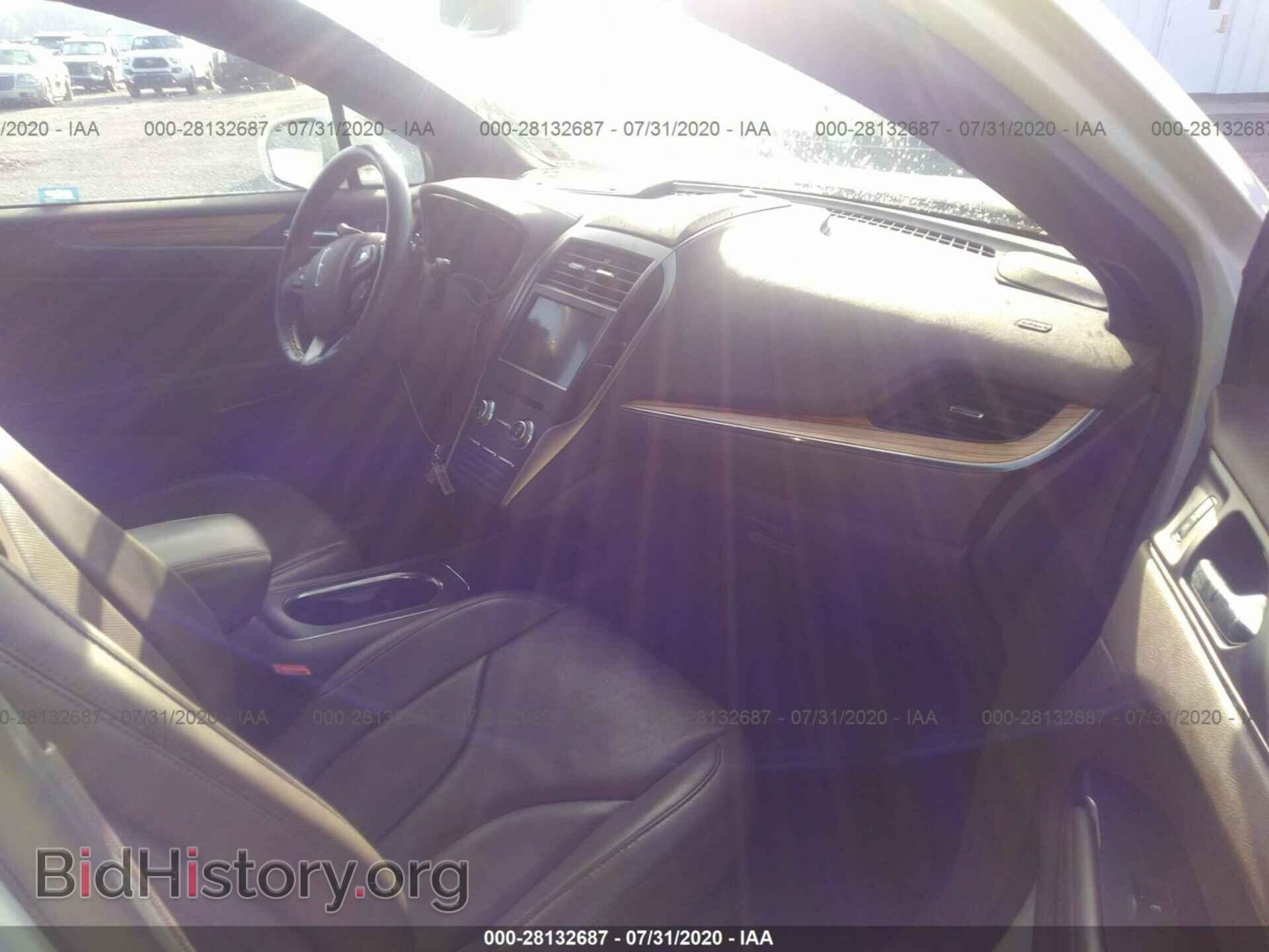 2016 LINCOLN MKC - VIN: 5LMCJ3C94GUJ04413 - Photo 5