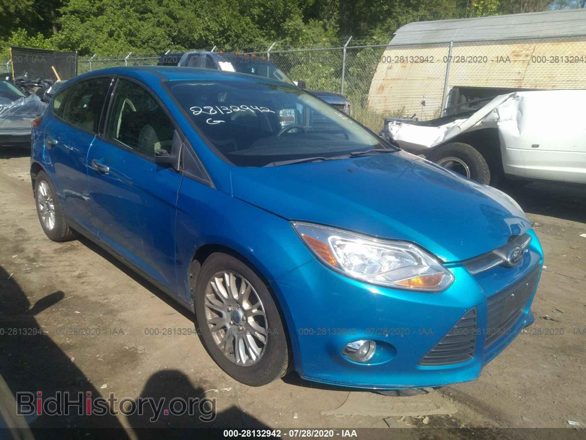 Photo 1FAHP3K2XCL437060 - FORD FOCUS 2012