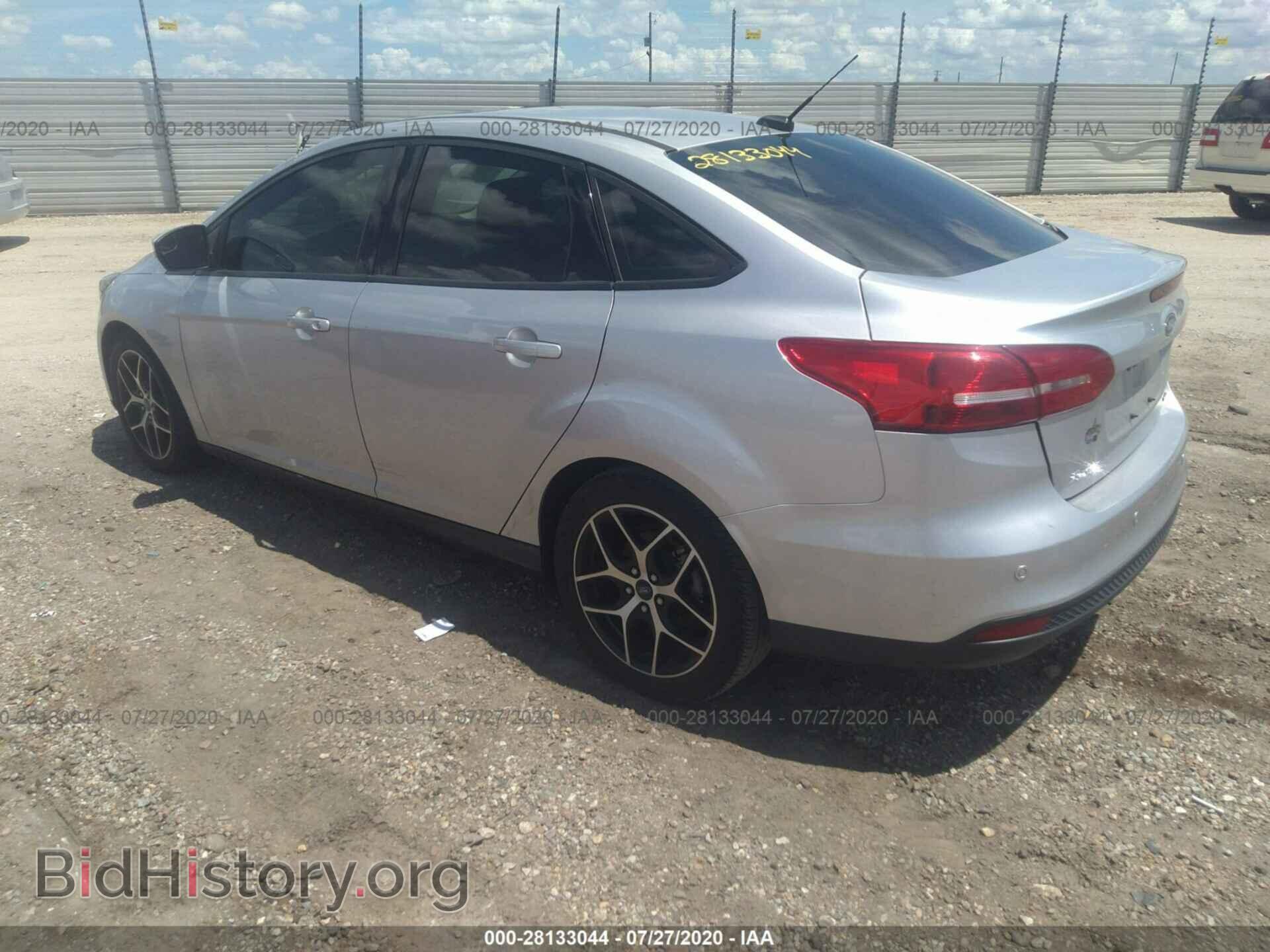 2017 FORD FOCUS - VIN: 1FADP3H20HL260032 - Фото 3